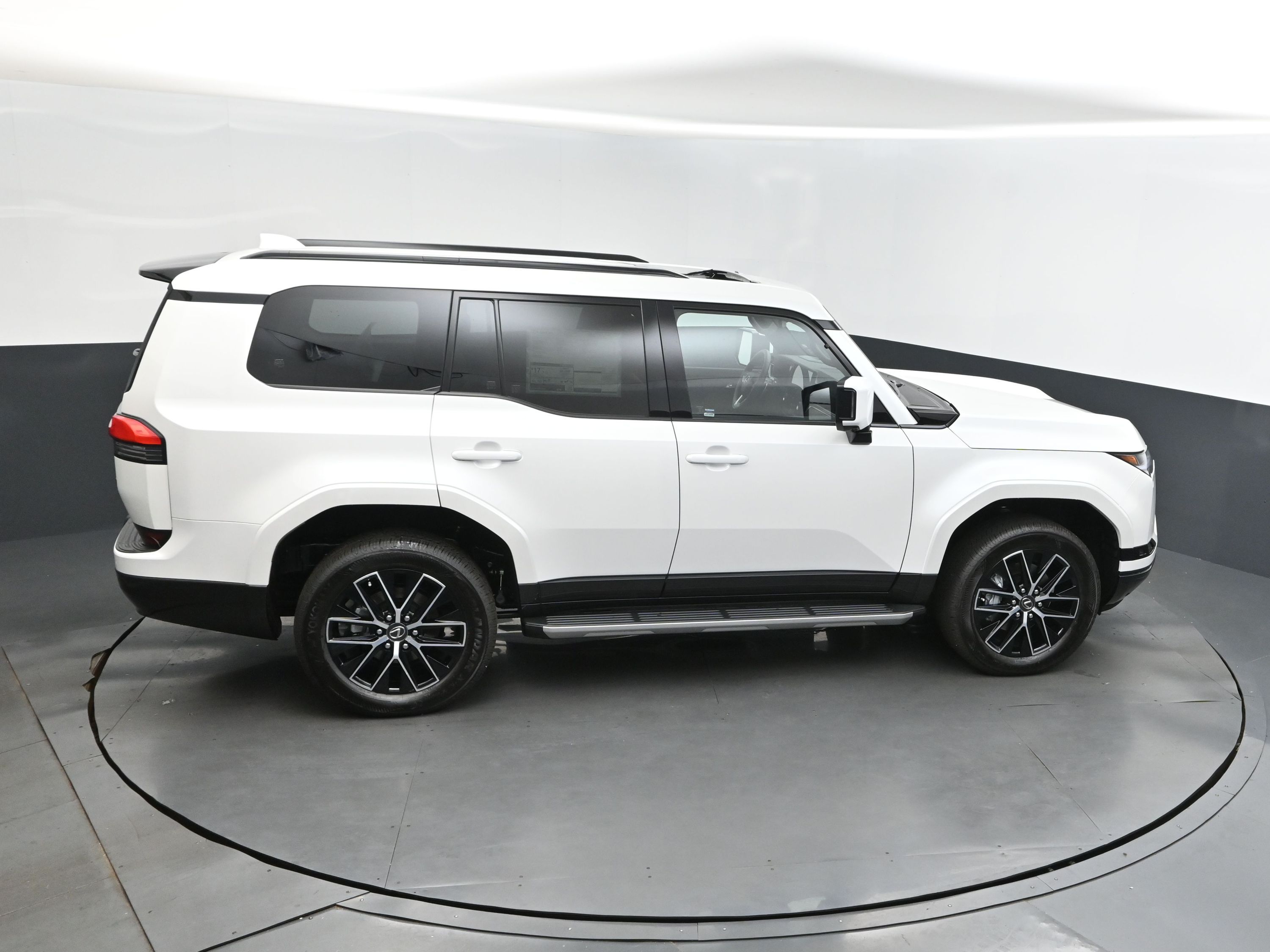 2025 Eminent White Pearl Lexus GX 550 Premium+ 4X4 SUV