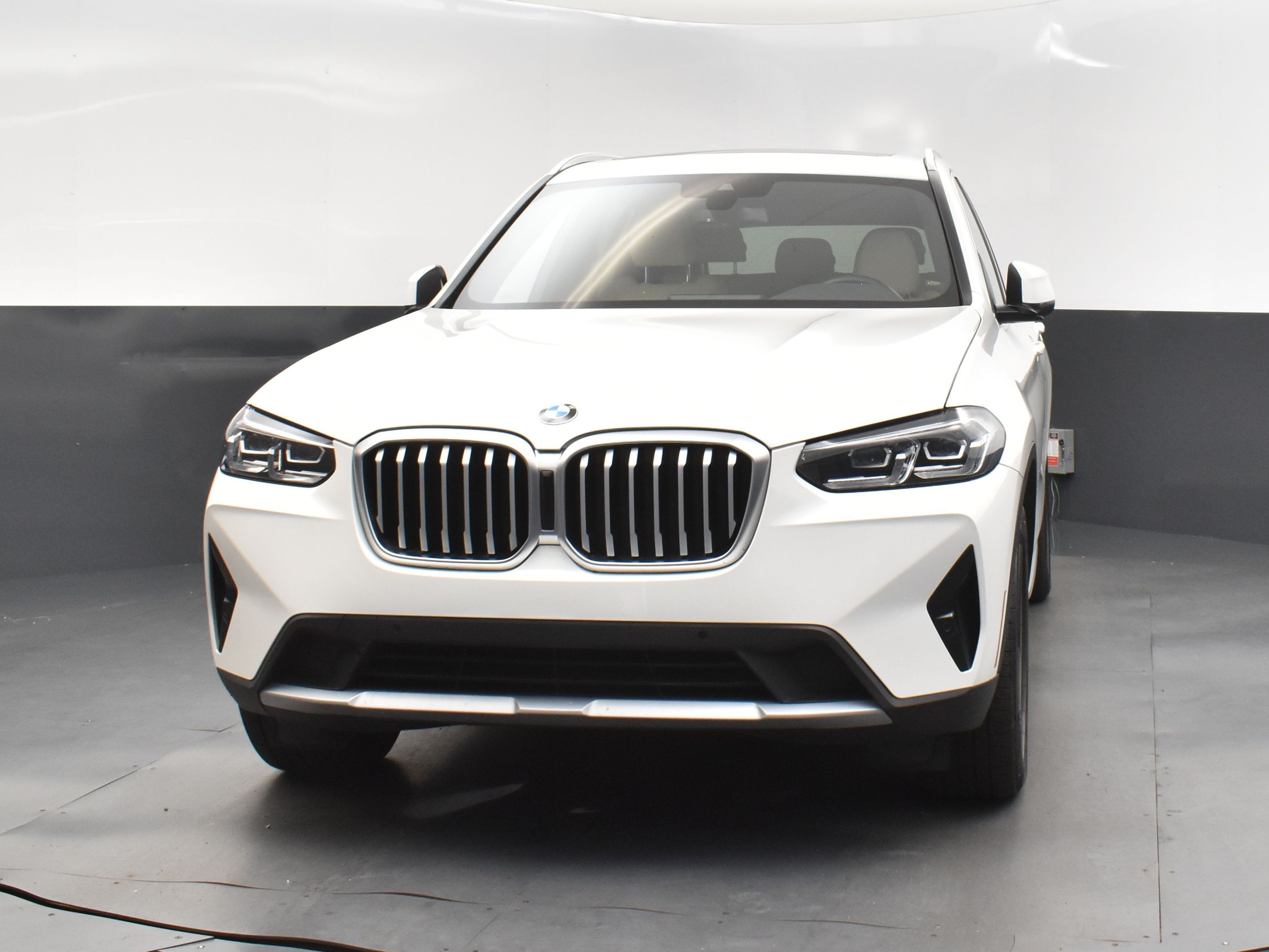 2024 Alpine White BMW X3 sDrive30i RWD SUV