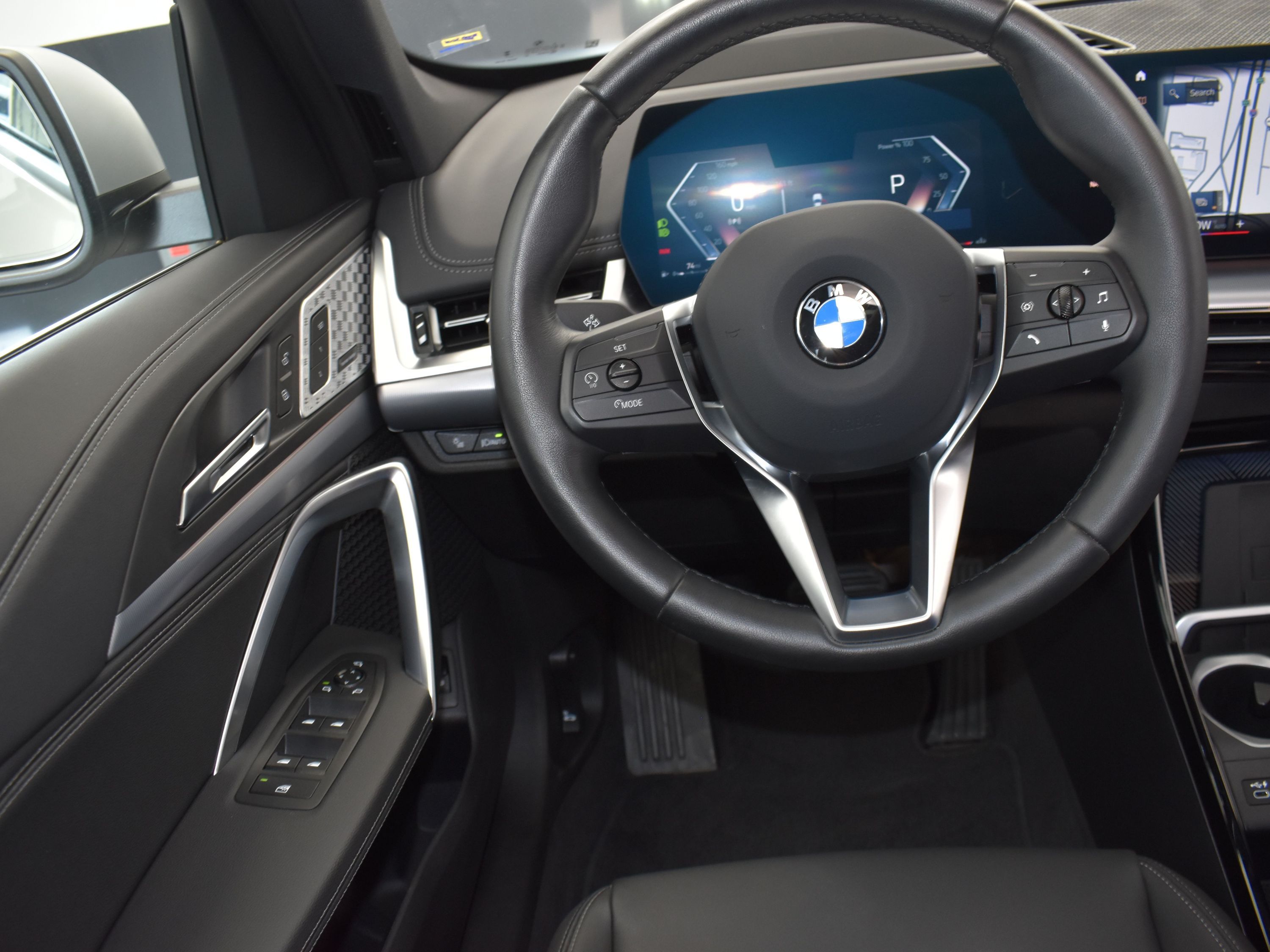 2023 Mineral White Metallic BMW X1 xDrive28i AWD SUV