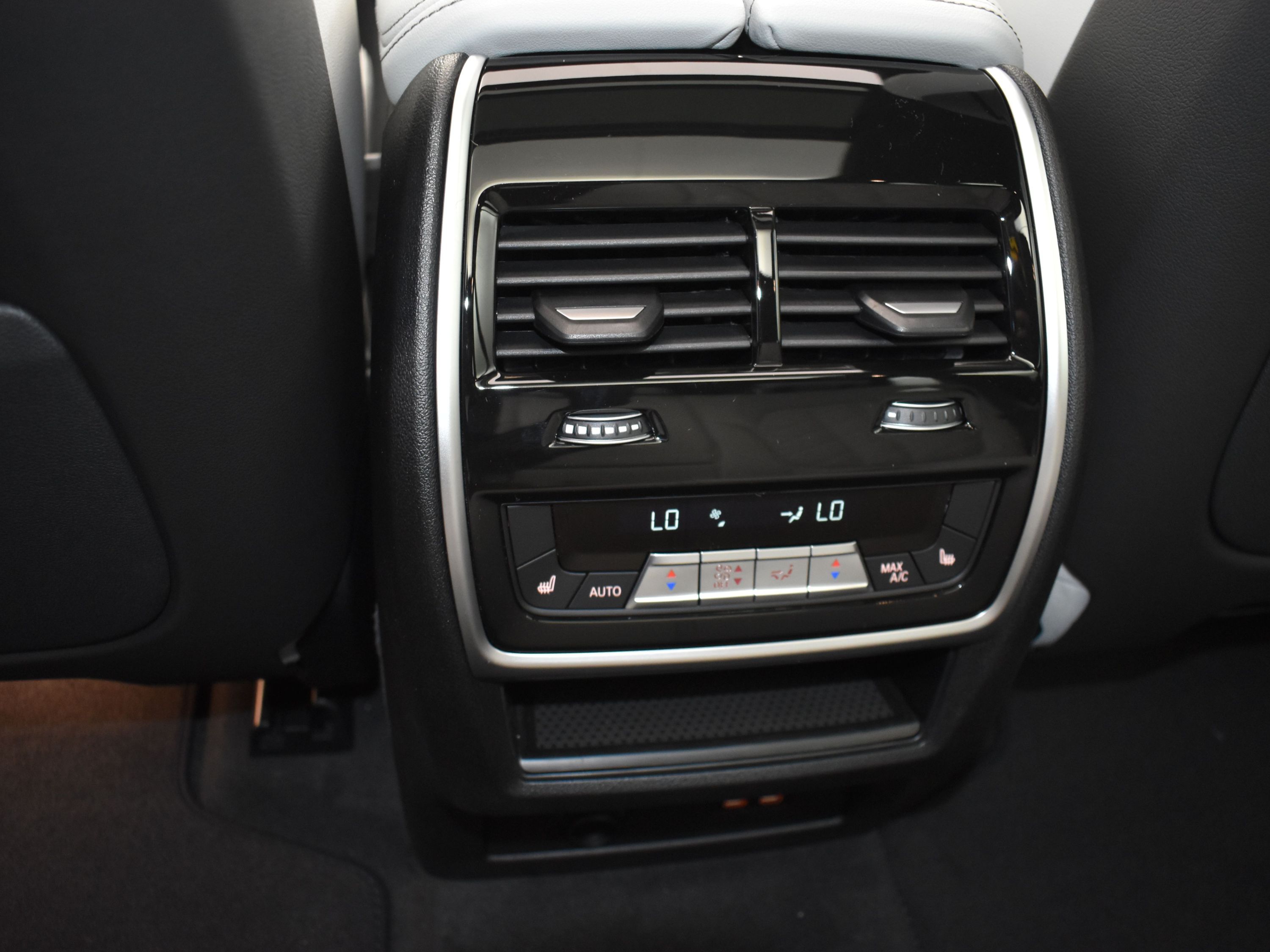 2026 Dravit Gray Metallic BMW X5 sDrive40i RWD SUV