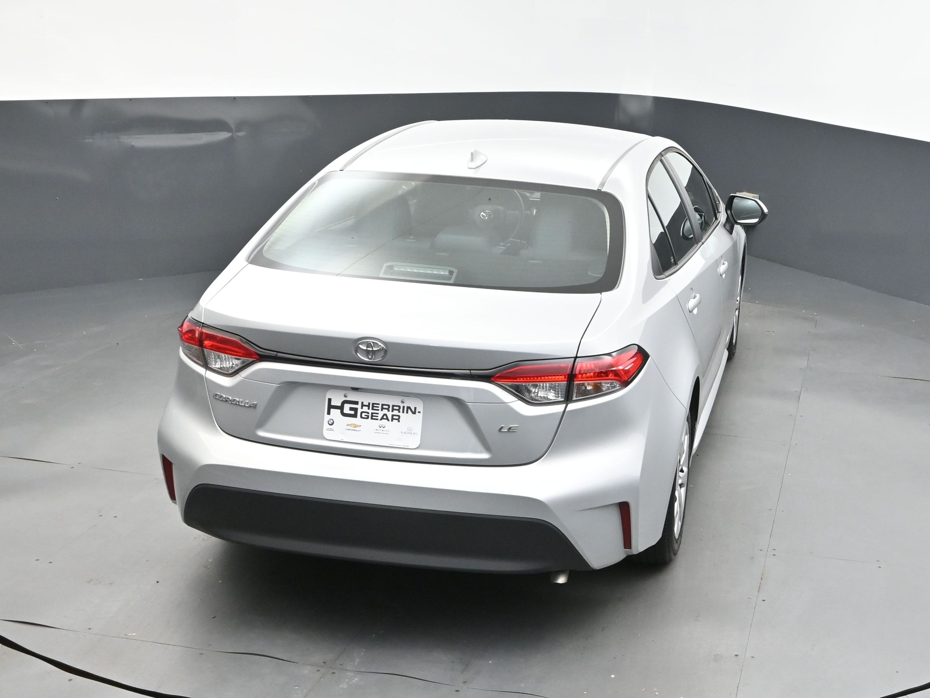 2024 Classic Silver Metallic Toyota Corolla LE FWD Sedan