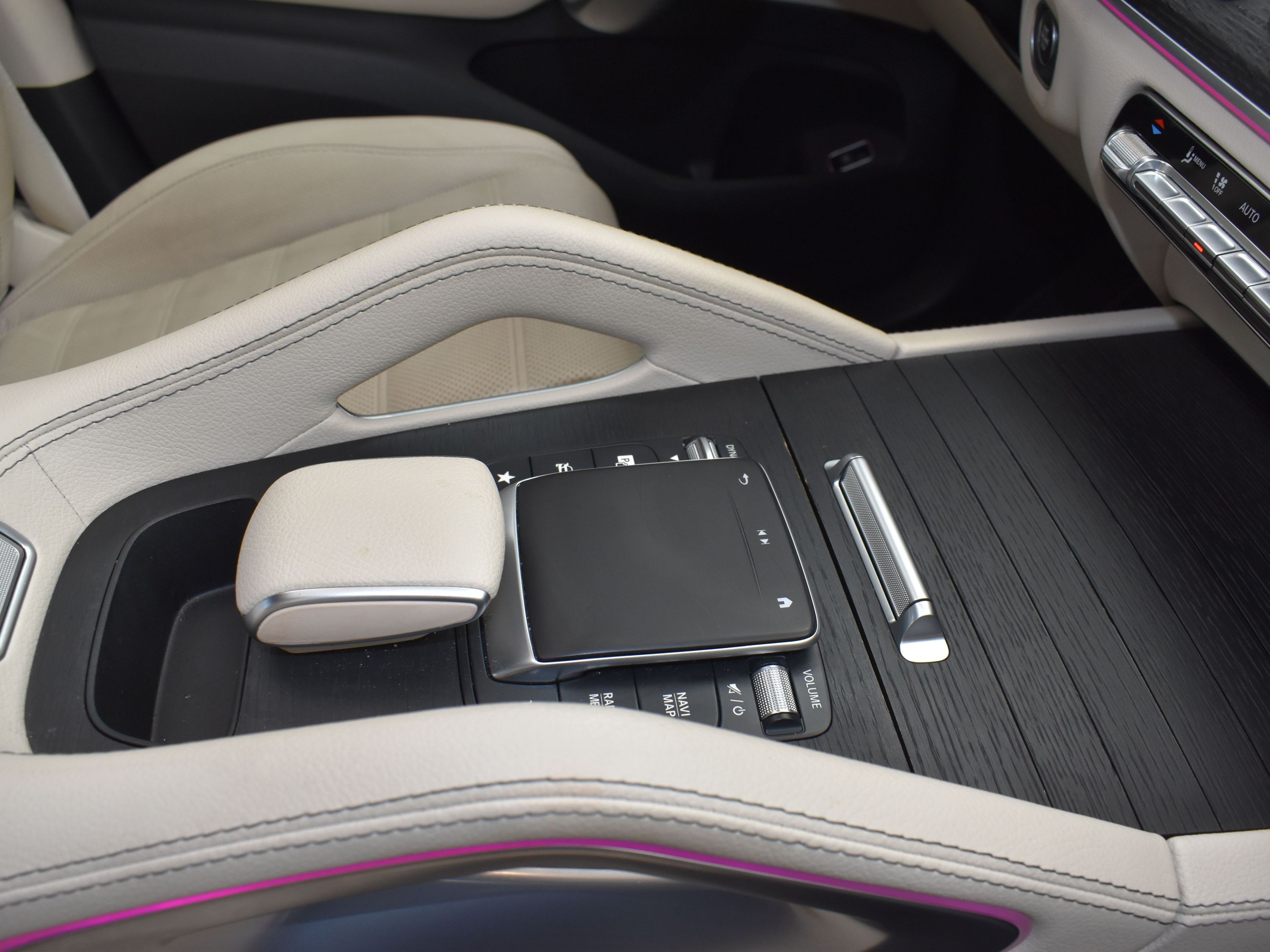 2022 White Mercedes-Benz GLE GLE 350 AWD SUV