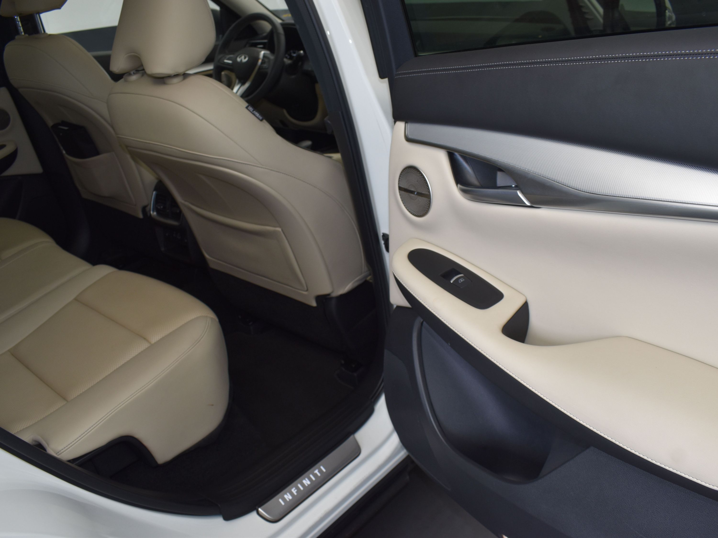 2022 Majestic White INFINITI QX50 Sensory AWD SUV
