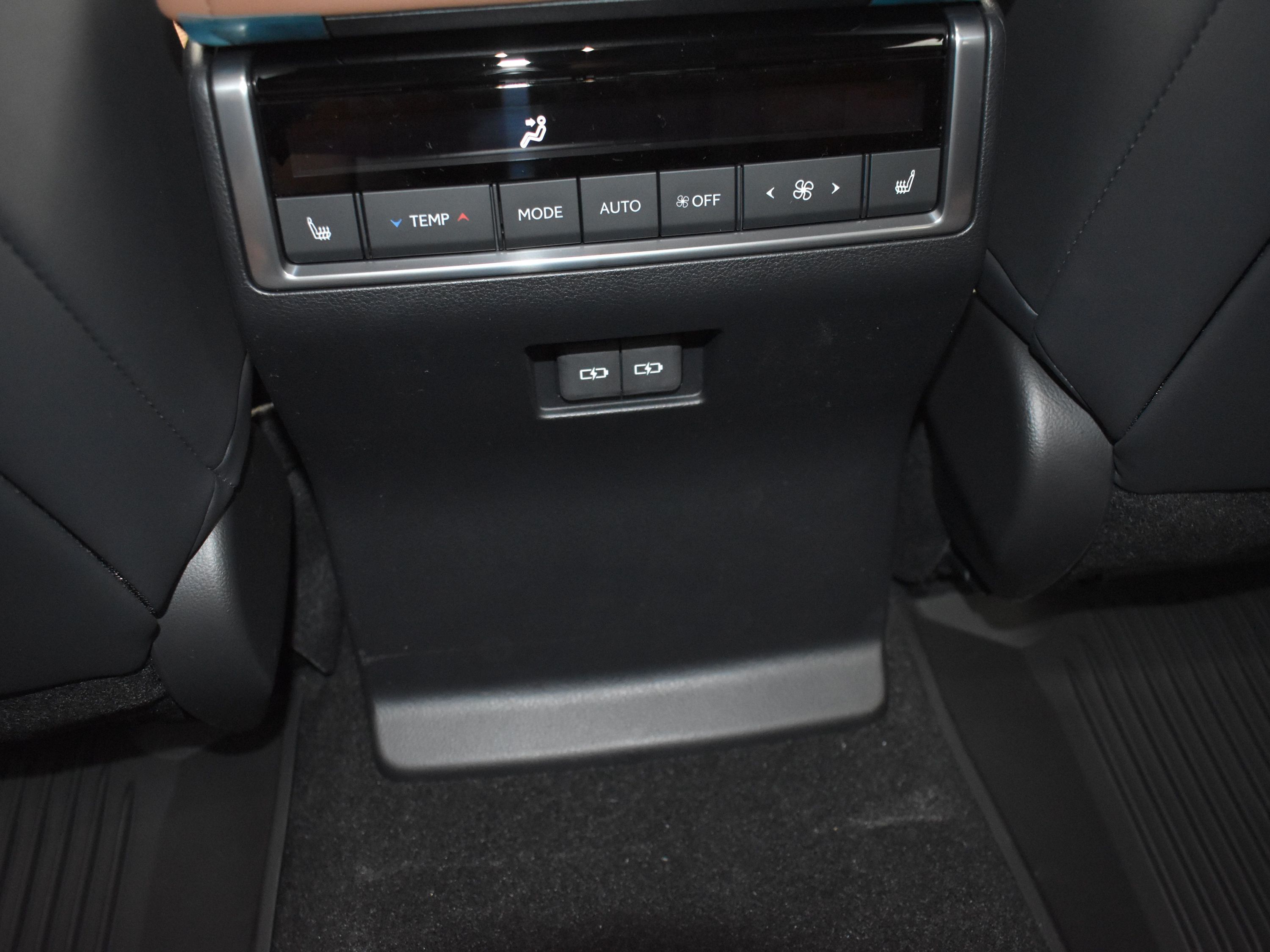 2025 Eminent White Pearl Lexus GX 550 Premium+ 4X4 SUV