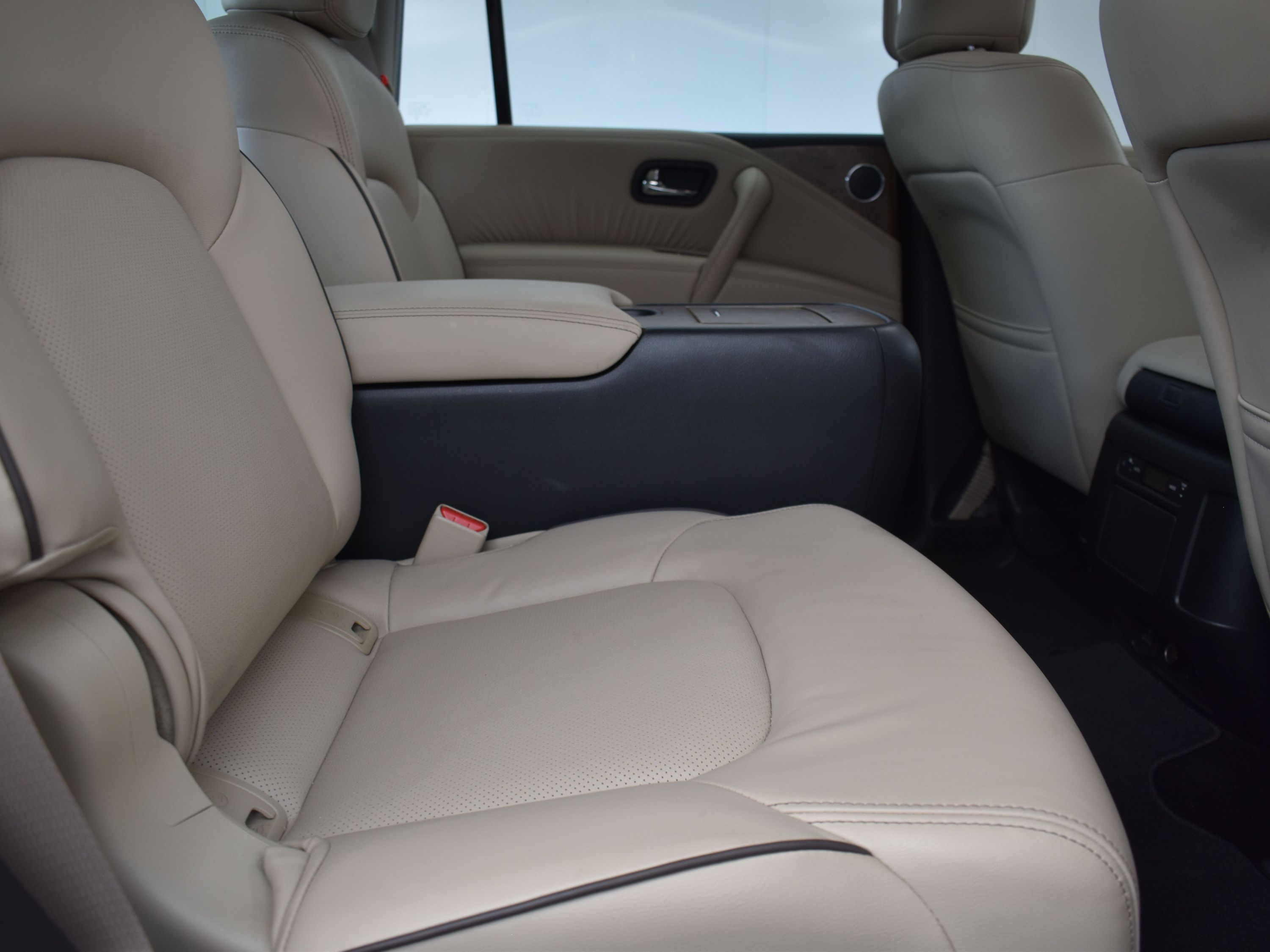 2022 Hermosa Blue Pearl Nissan Armada SL RWD SUV