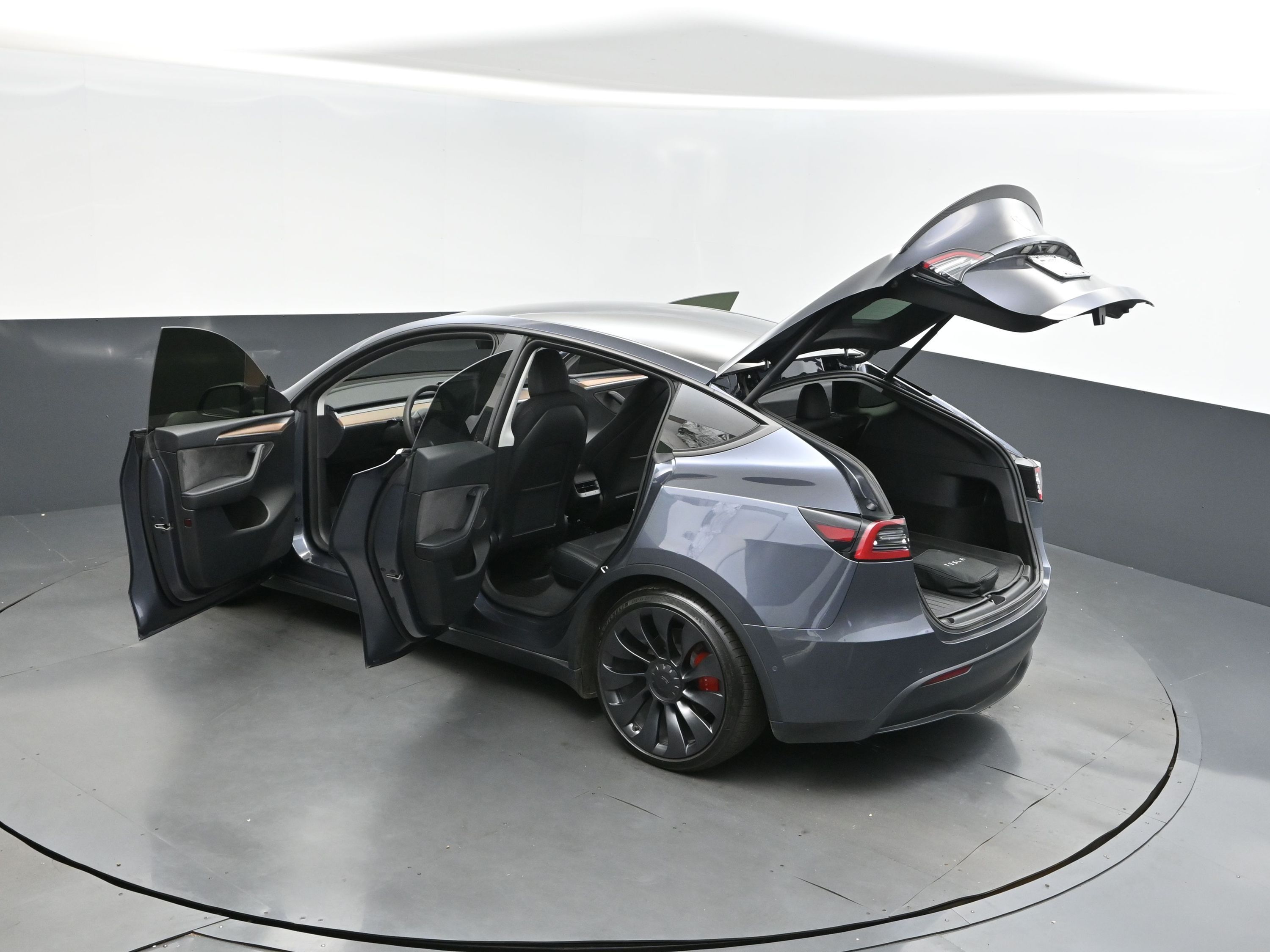 2022 Gray Tesla Model Y Performance AWD SUV