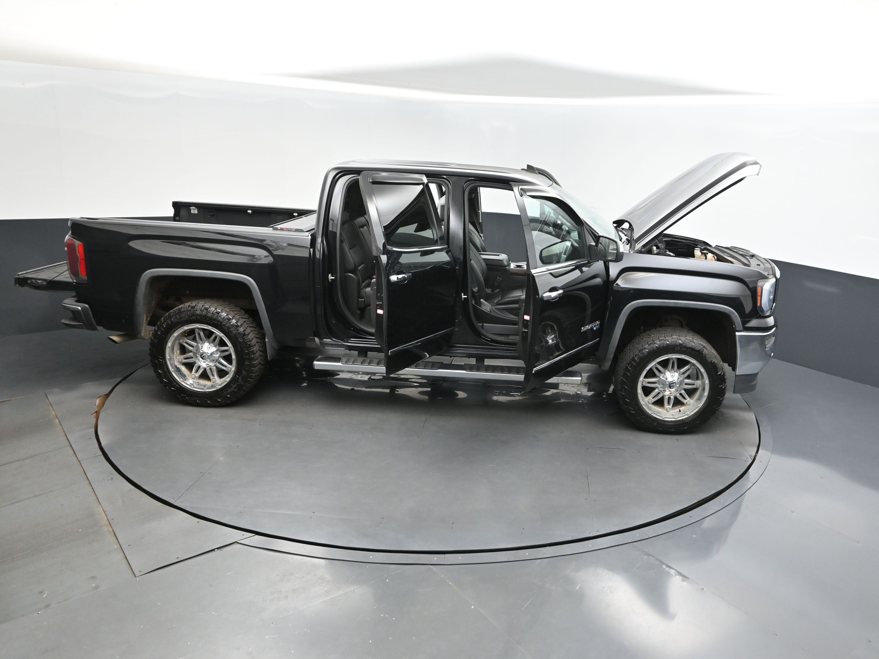 2018 Onyx Black GMC Sierra 1500 SLT RWD Truck