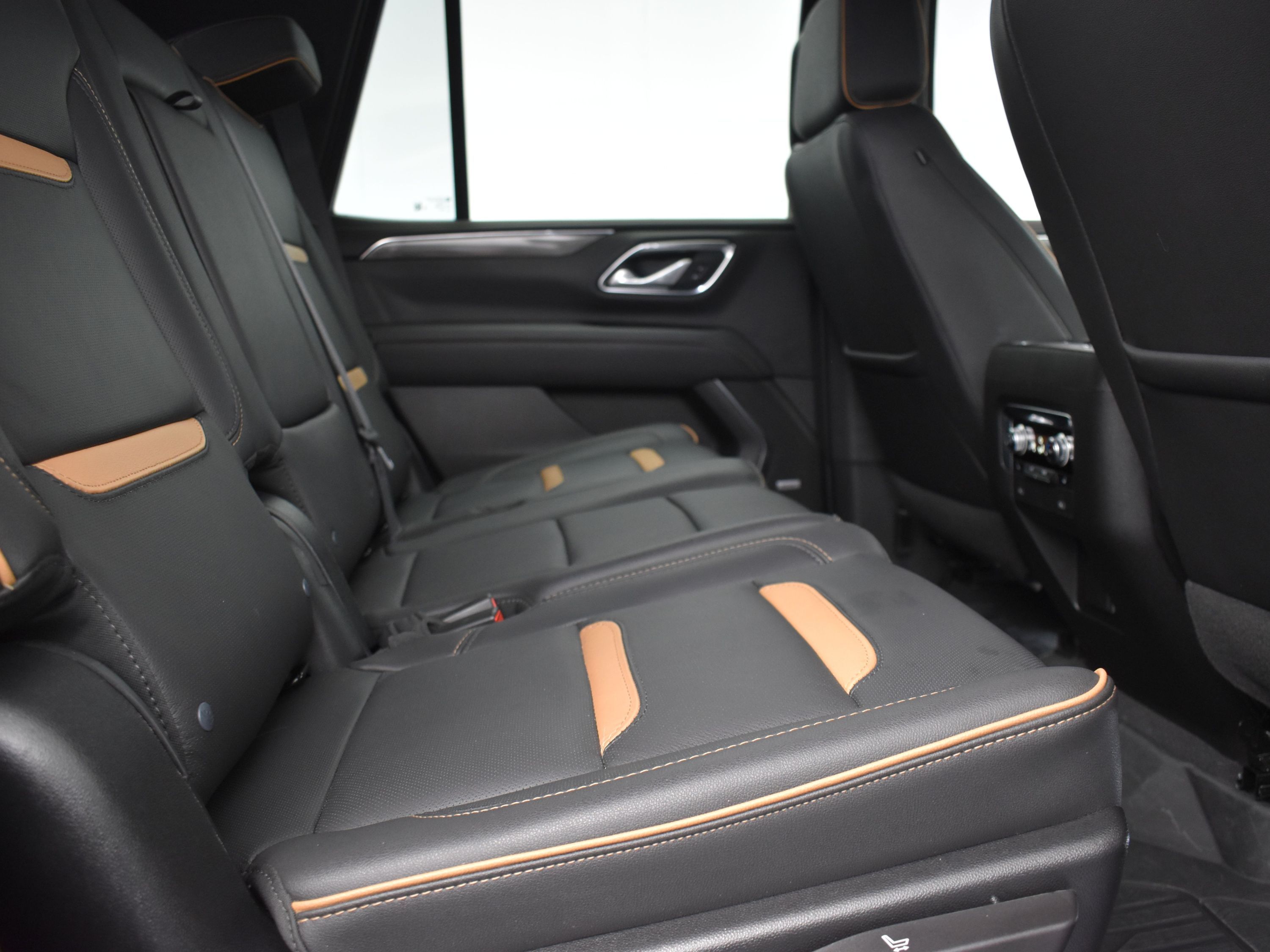 2023 Onyx Black GMC Yukon AT4 4X4 SUV