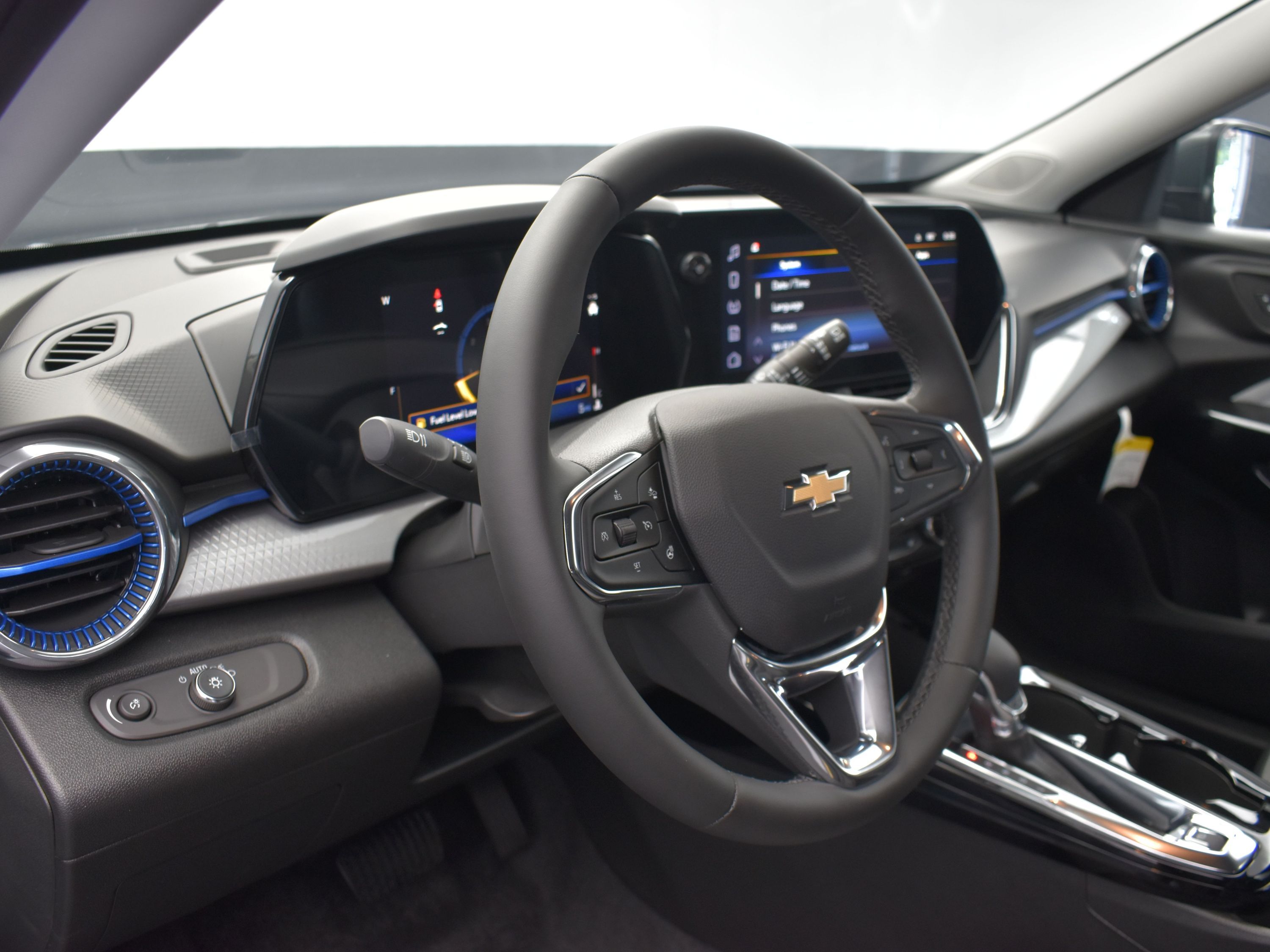 2025 Cypress Gray Chevrolet Trax LT FWD SUV