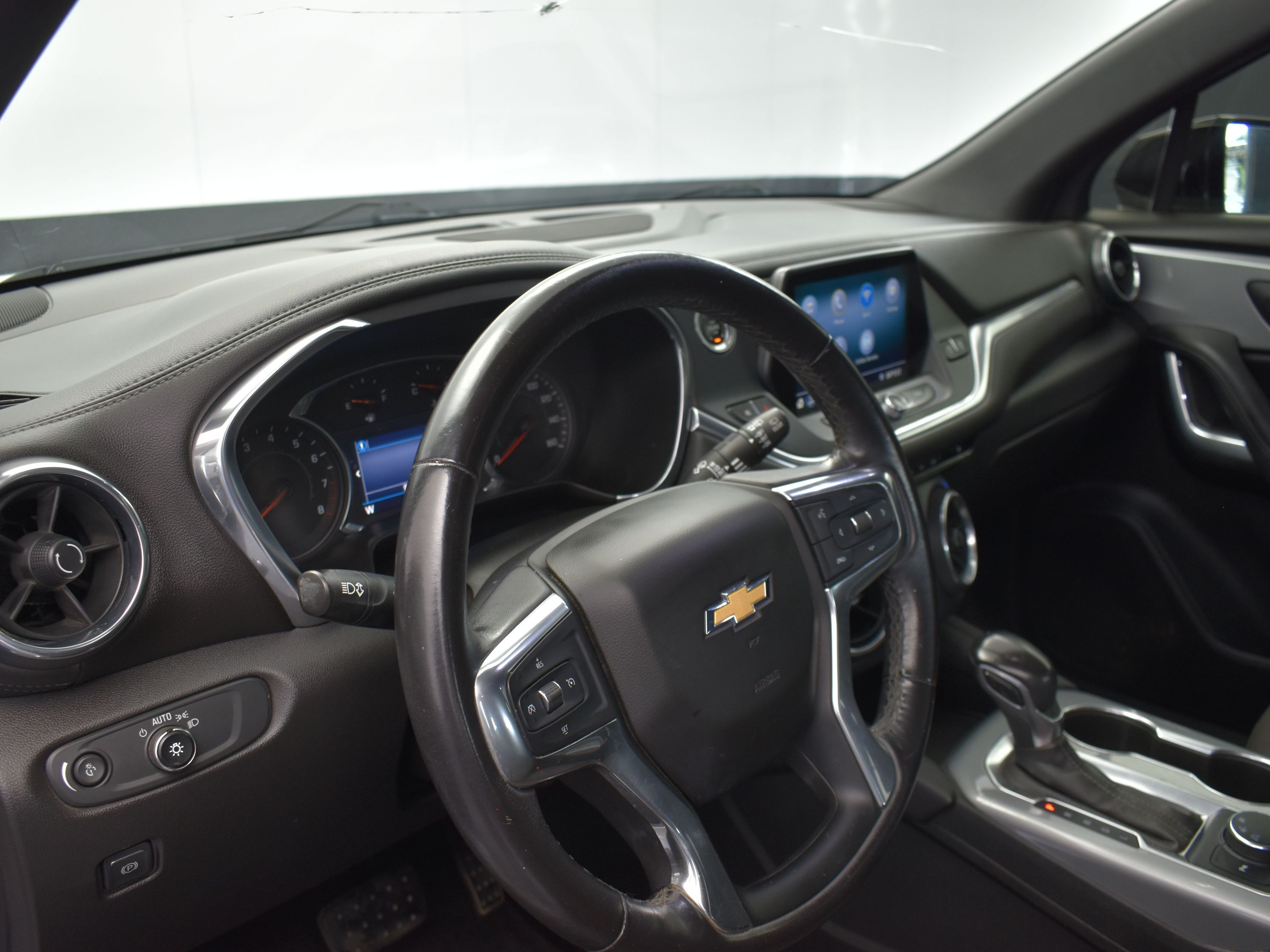 2020 Silver Ice Metallic Chevrolet Blazer LT FWD SUV