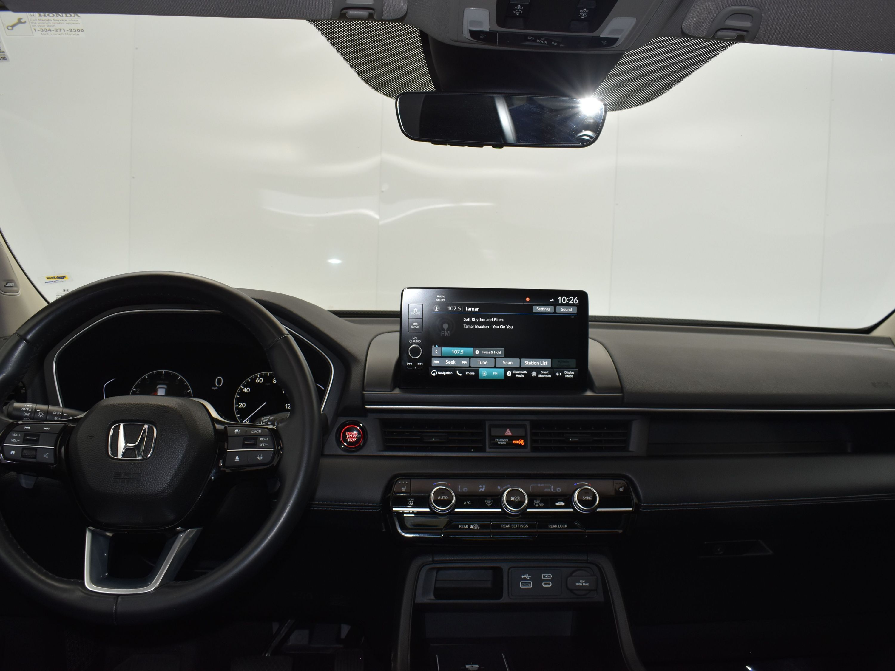 2025 Sonic Gray Pearl Honda Pilot Touring FWD SUV