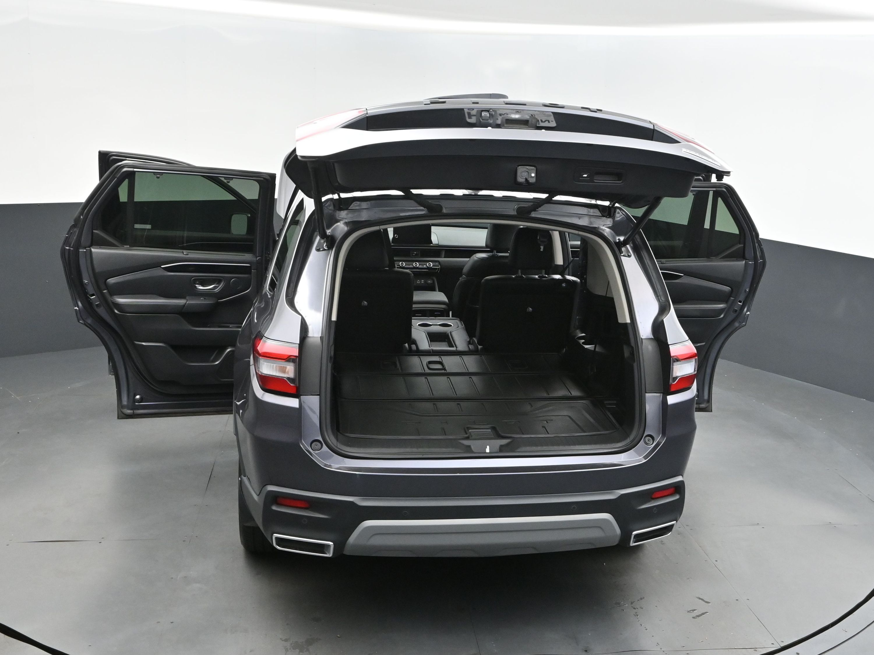 2025 Sonic Gray Pearl Honda Pilot Touring FWD SUV