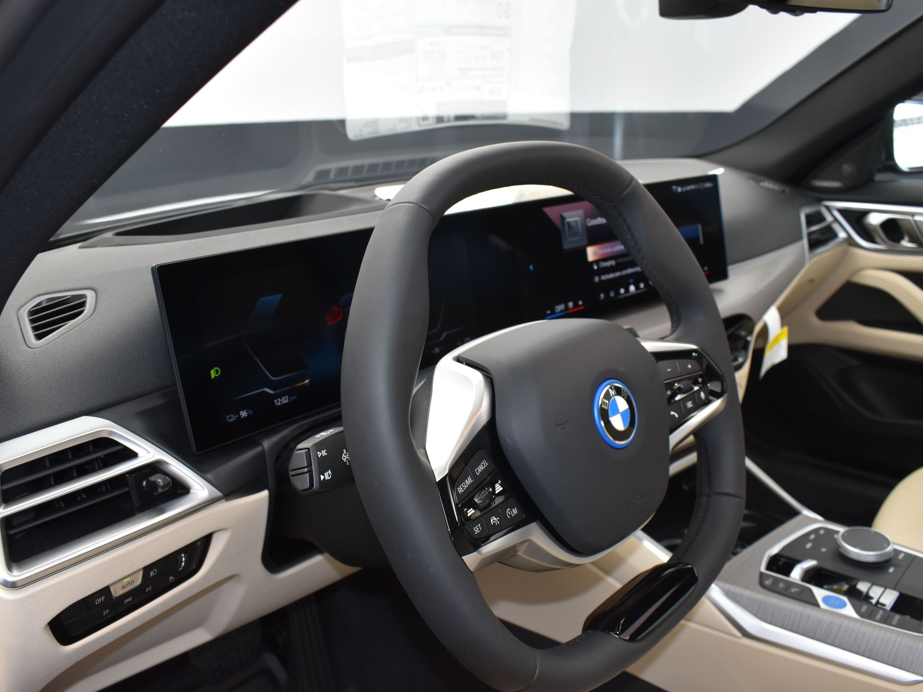 2025 Black Sapphire Metallic BMW i4 eDrive40 RWD Hatchback