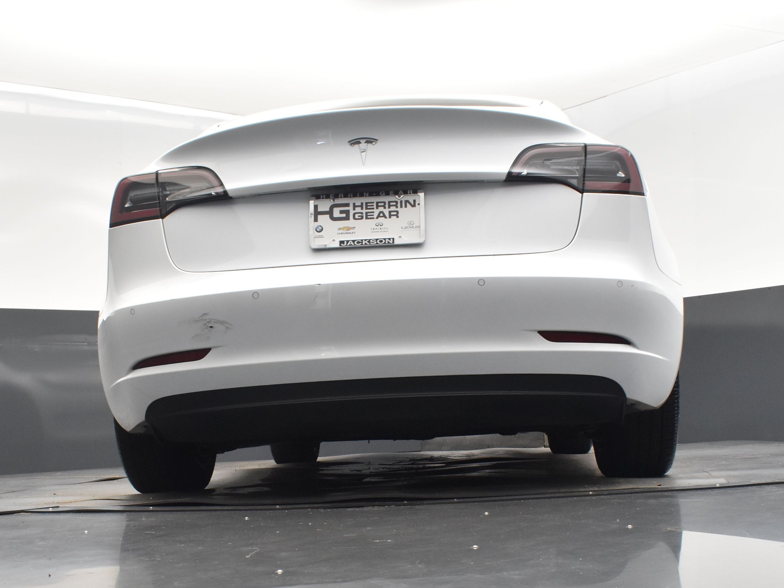2019 Pearl White Multi-Coat Tesla Model 3 RWD Sedan