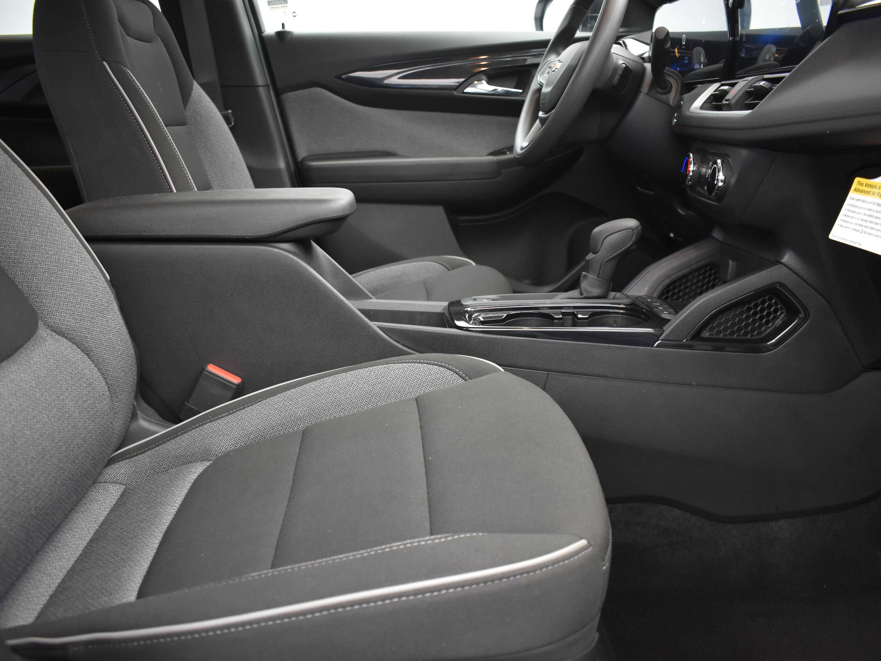 2025 Summit White Chevrolet Trailblazer LS FWD SUV