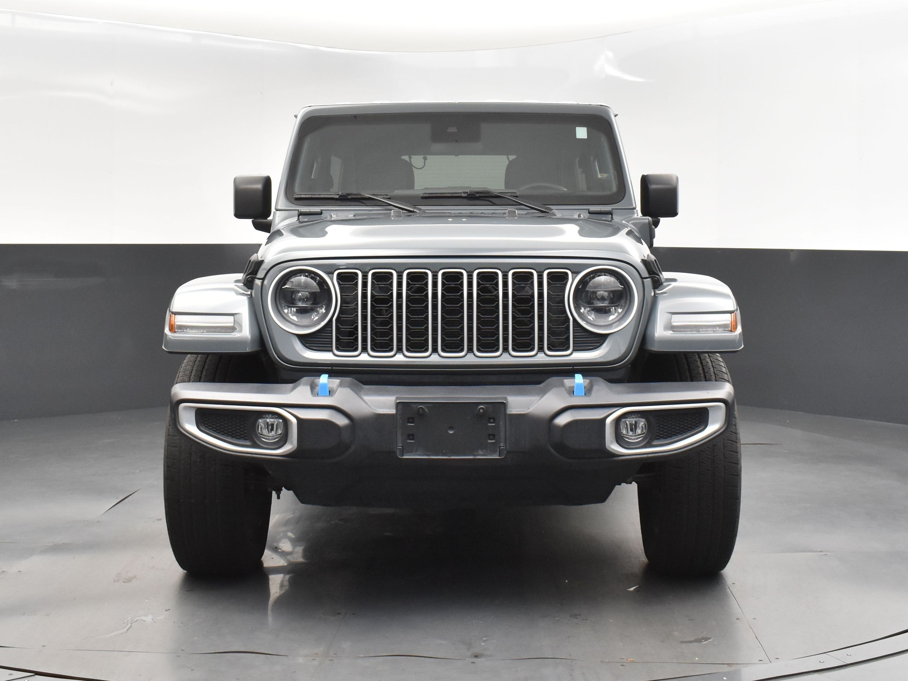 2024 Anvil Clear Coat Jeep Wrangler 4xe Sahara 4xe 4X4 SUV