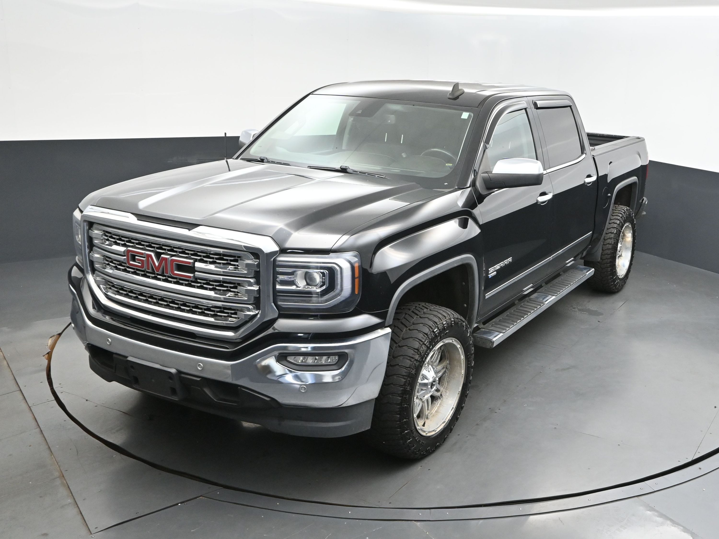2018 Onyx Black GMC Sierra 1500 SLT RWD Truck
