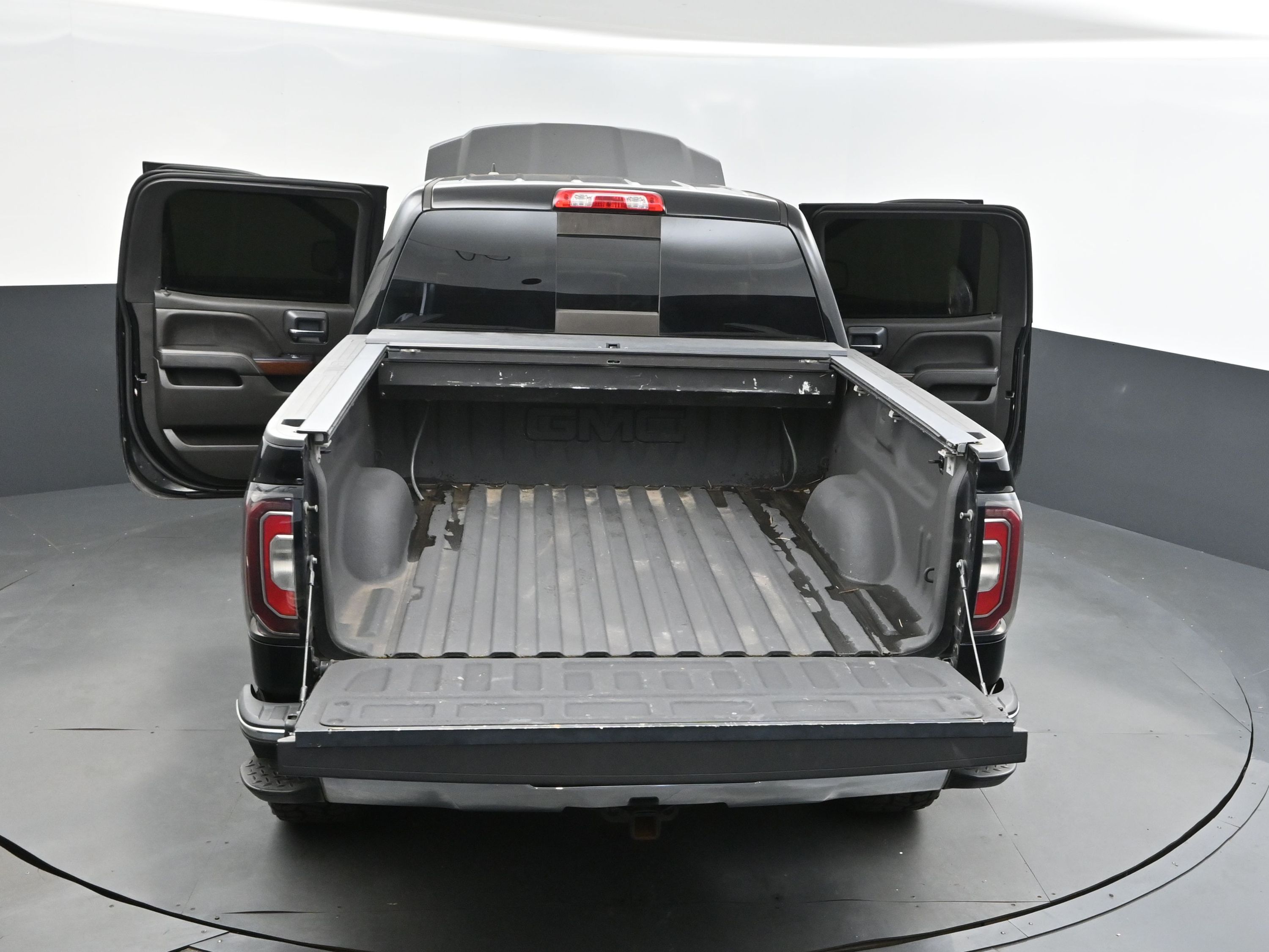 2018 Onyx Black GMC Sierra 1500 SLT RWD Truck