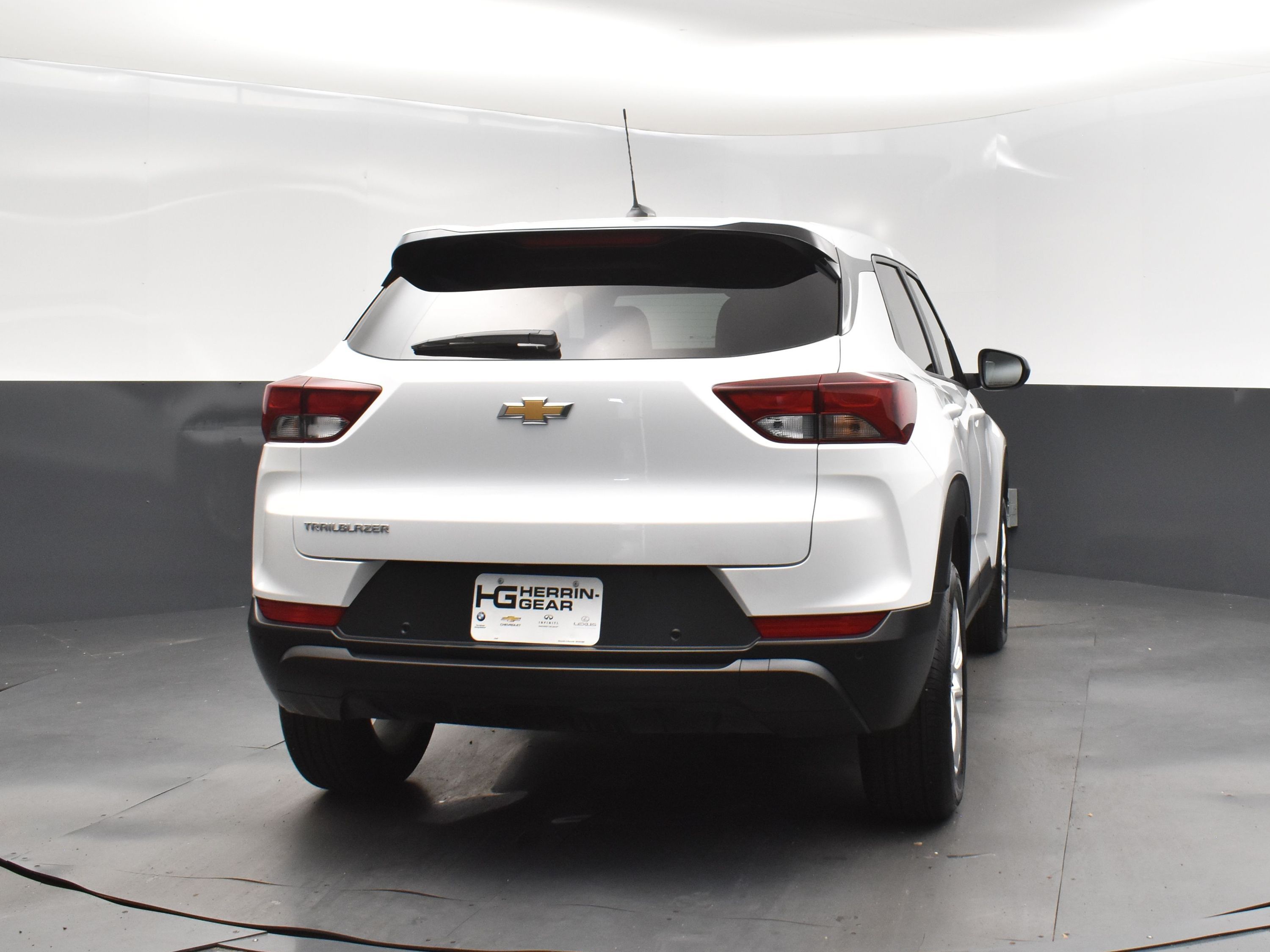 2025 Summit White Chevrolet Trailblazer LS FWD SUV