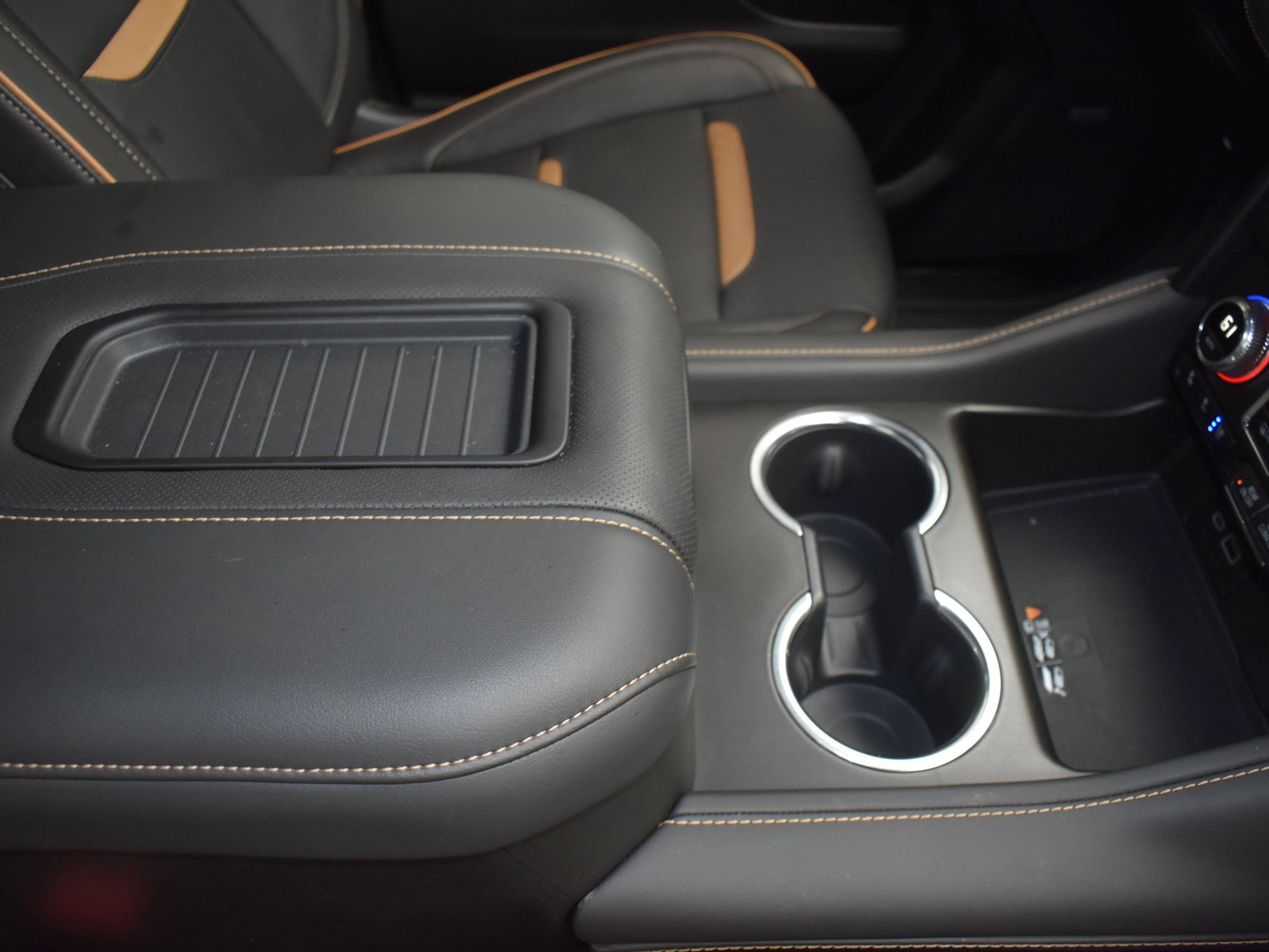 2023 Onyx Black GMC Yukon AT4 4X4 SUV