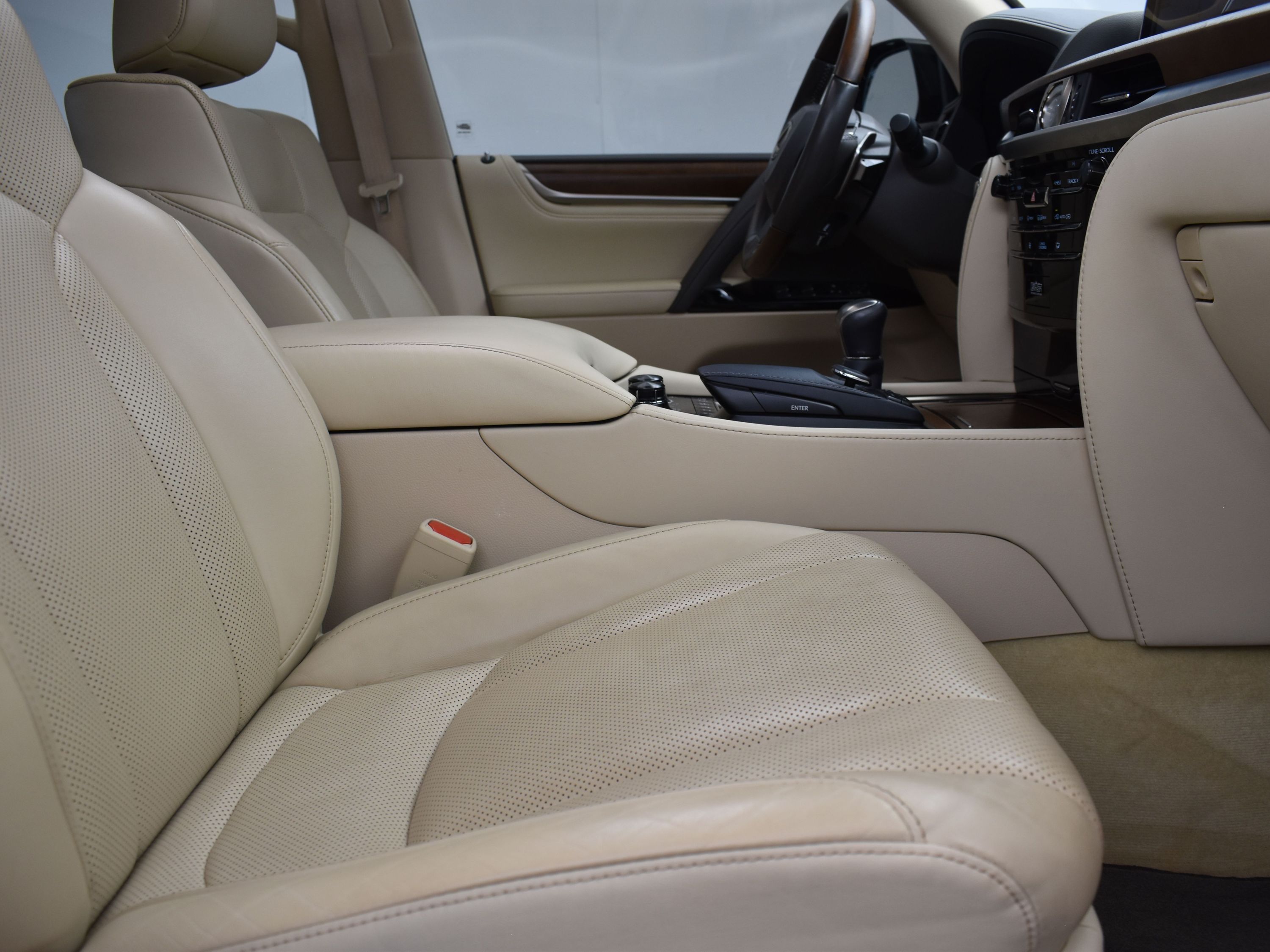 2021 Black Lexus LX 570 4X4 SUV