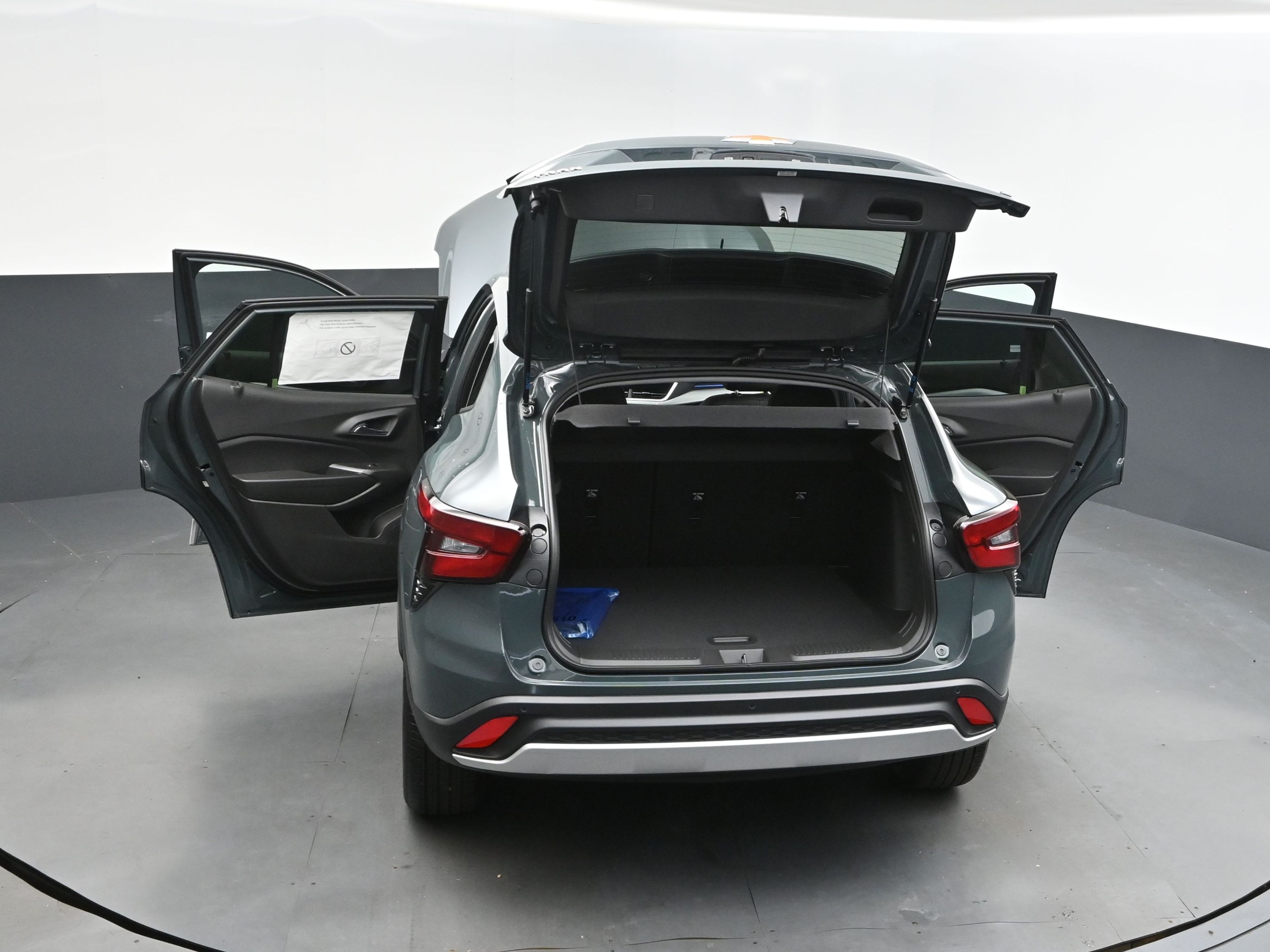 2025 Cypress Gray Chevrolet Trax LT FWD SUV
