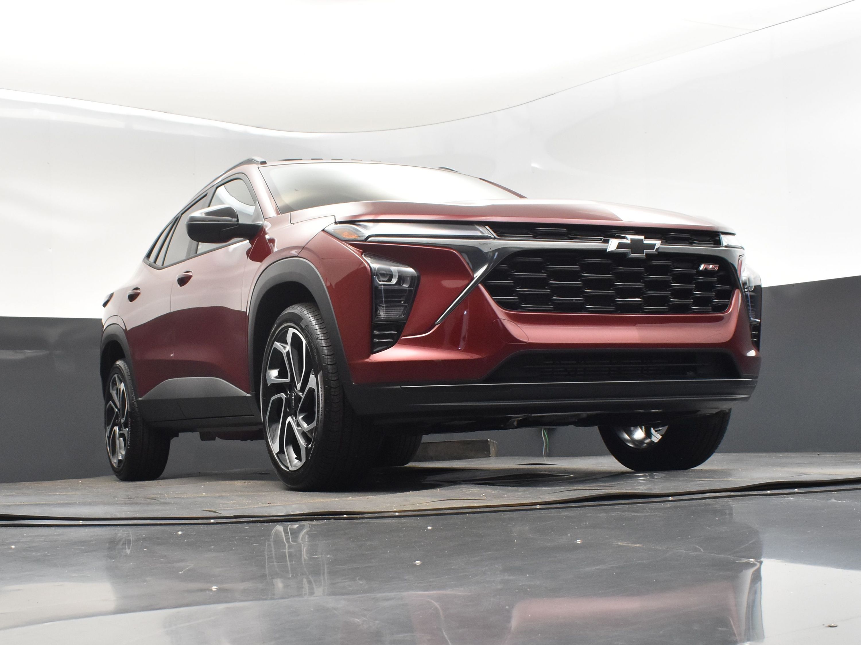 2025 Crimson Metallic Chevrolet Trax 2RS FWD SUV