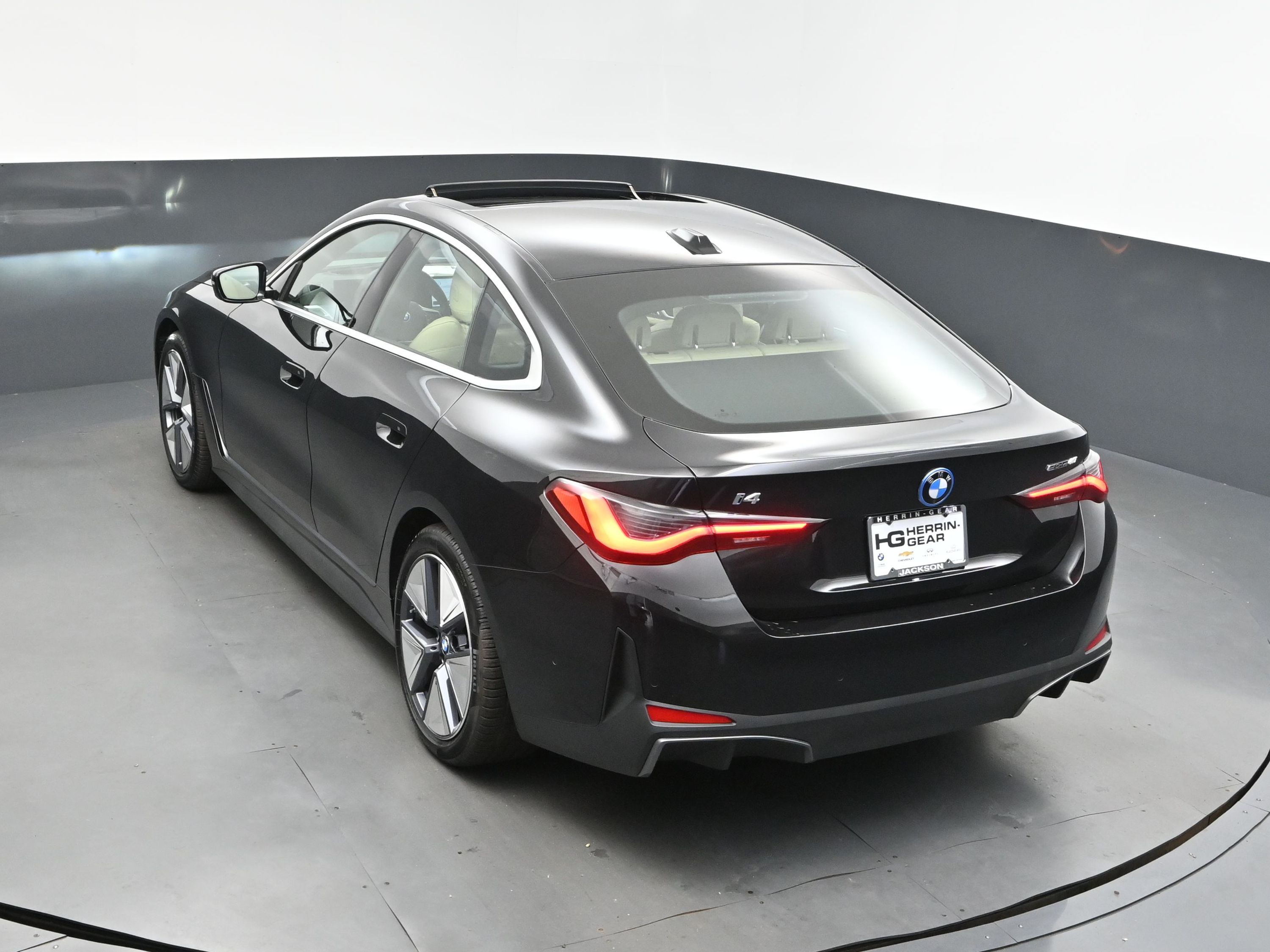 2025 Black Sapphire Metallic BMW i4 eDrive40 RWD Hatchback