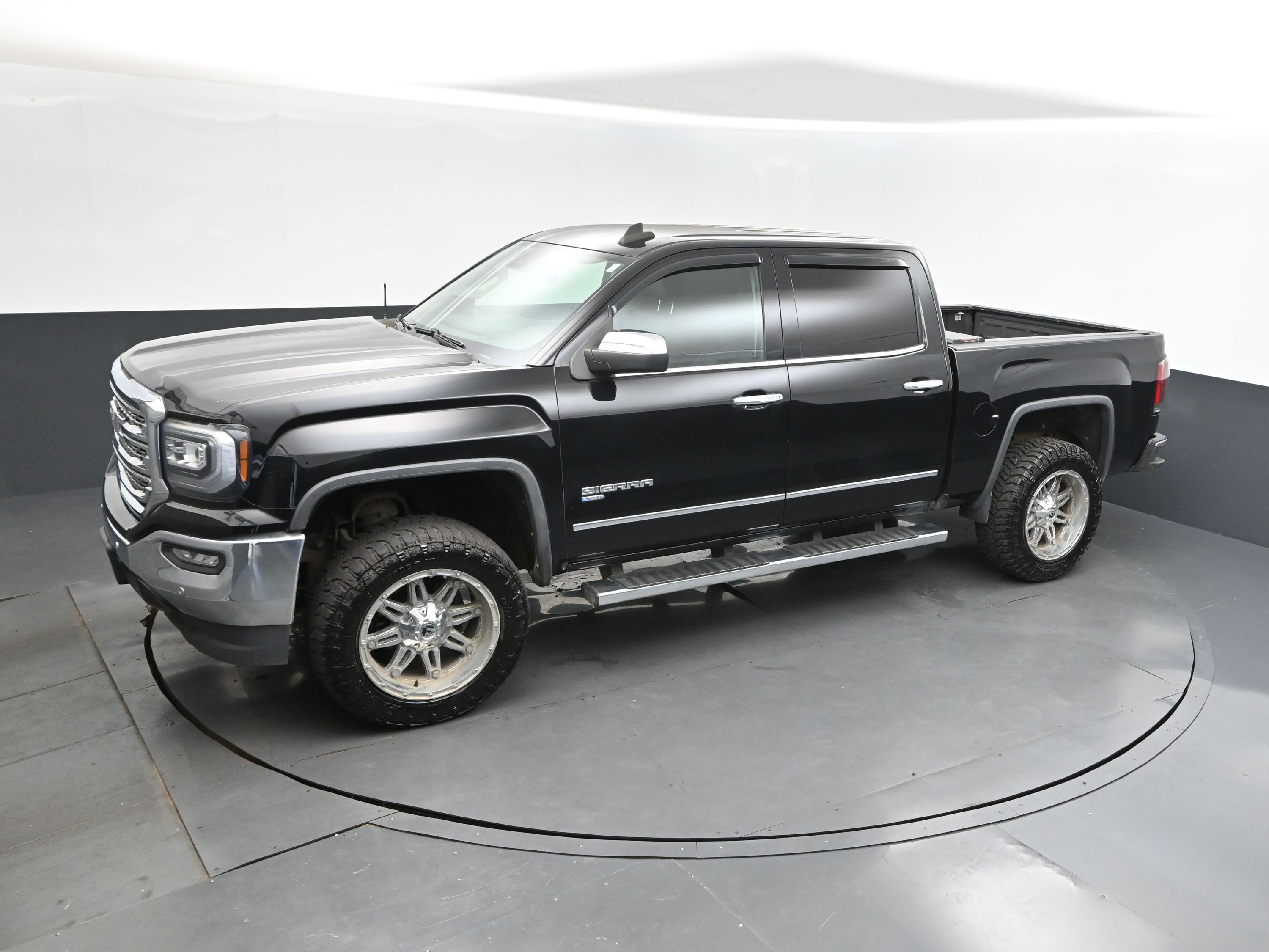 2018 Onyx Black GMC Sierra 1500 SLT RWD Truck