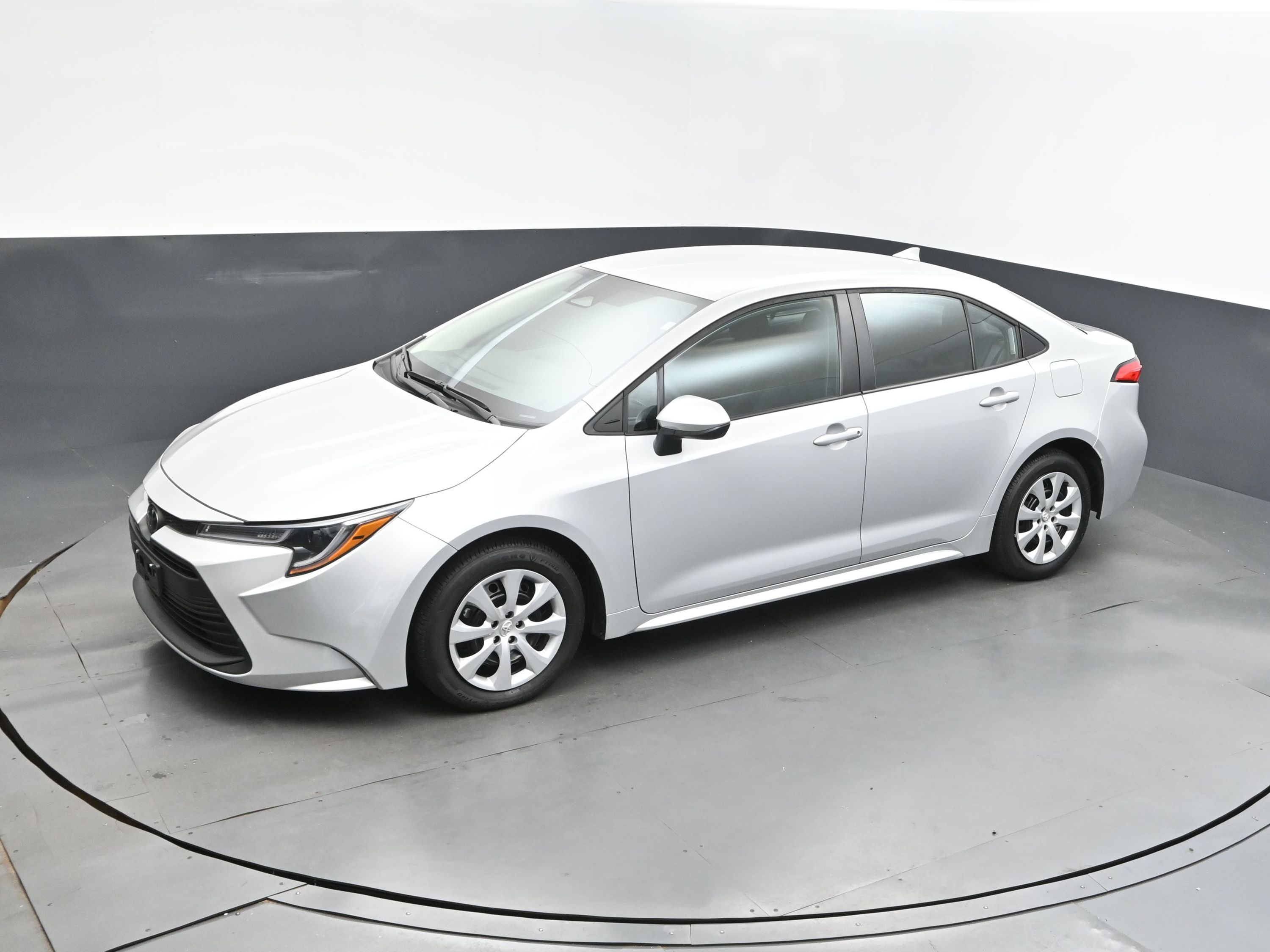 2024 Classic Silver Metallic Toyota Corolla LE FWD Sedan
