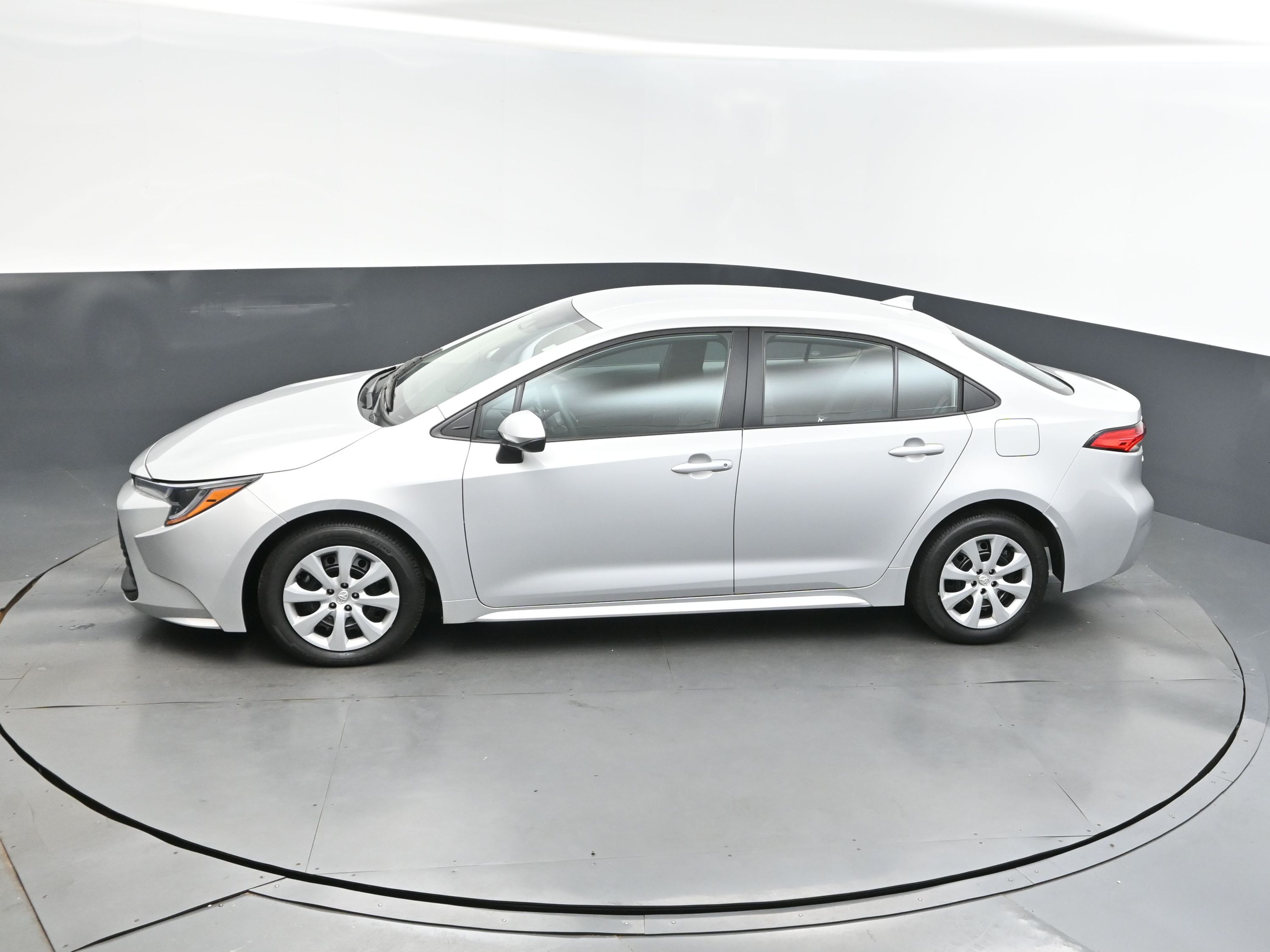 2024 Classic Silver Metallic Toyota Corolla LE FWD Sedan