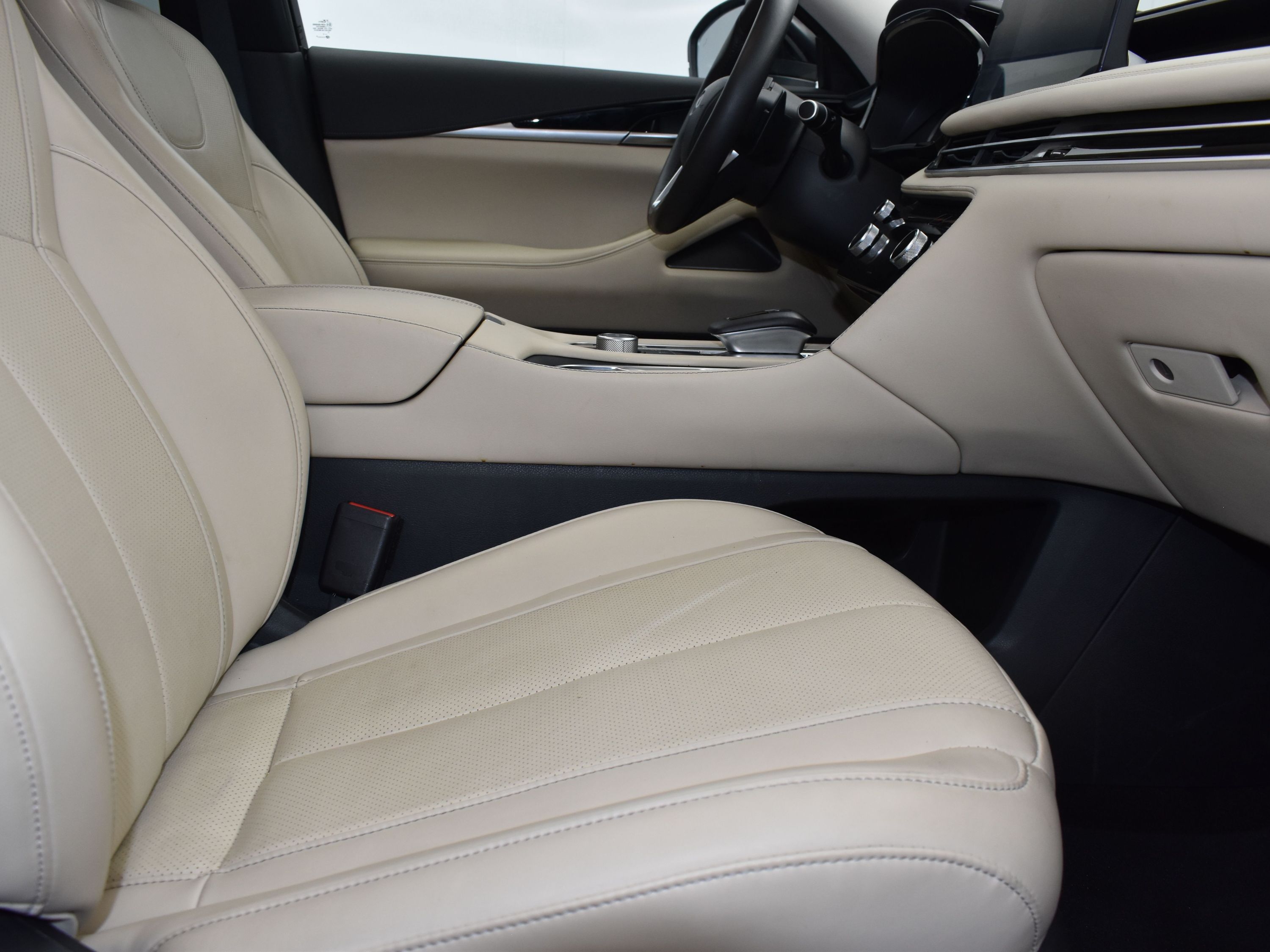 2023 Mineral Black INFINITI QX60 PURE FWD SUV