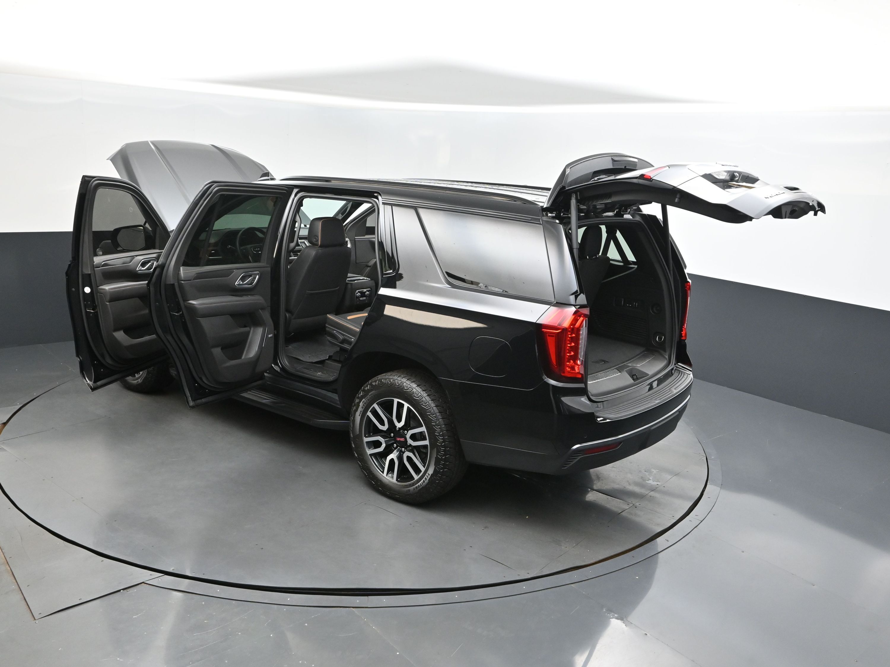 2023 Onyx Black GMC Yukon AT4 4X4 SUV