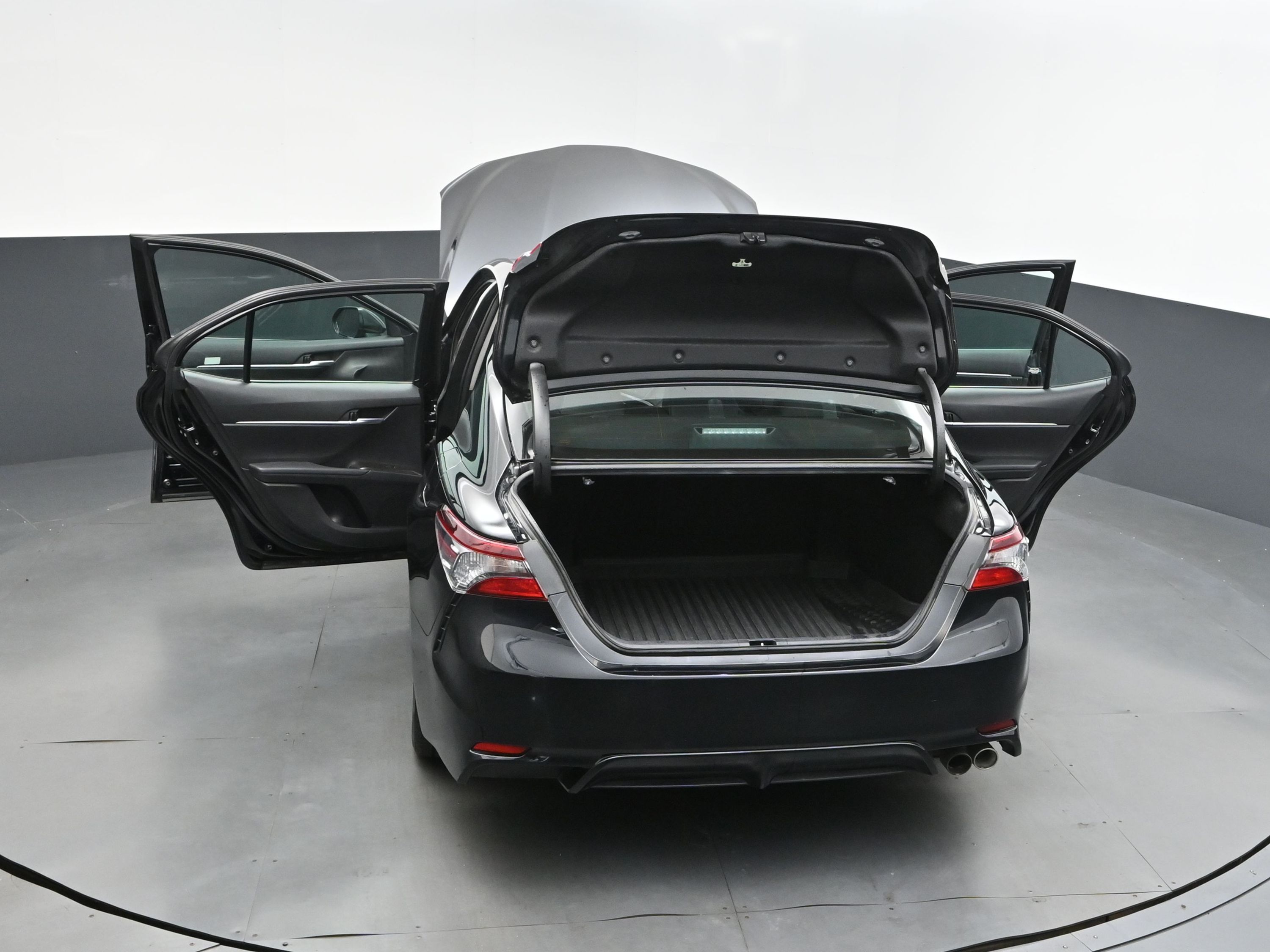 2023 Midnight Black Metallic Toyota Camry SE FWD Sedan