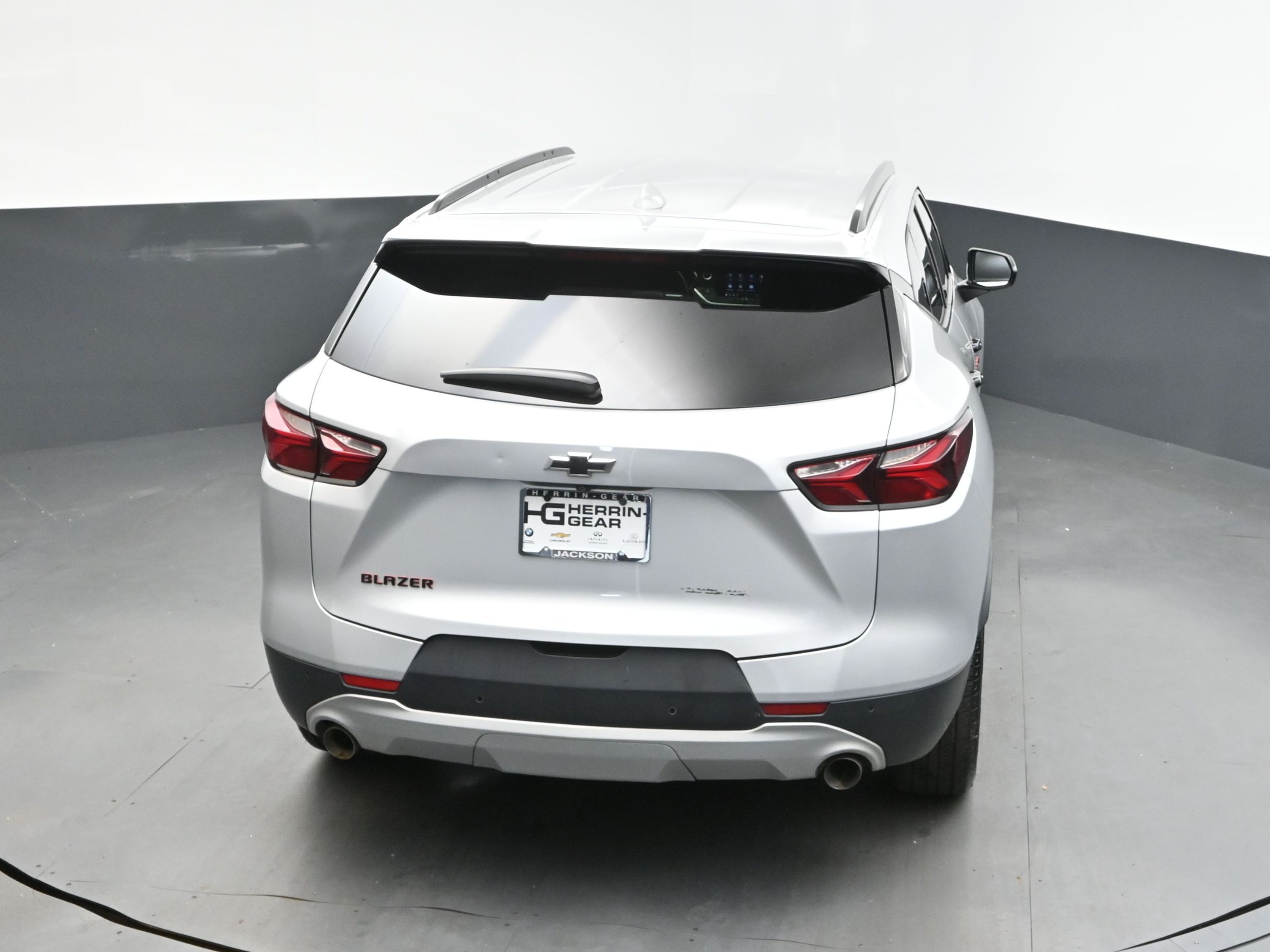 2020 Silver Ice Metallic Chevrolet Blazer LT FWD SUV