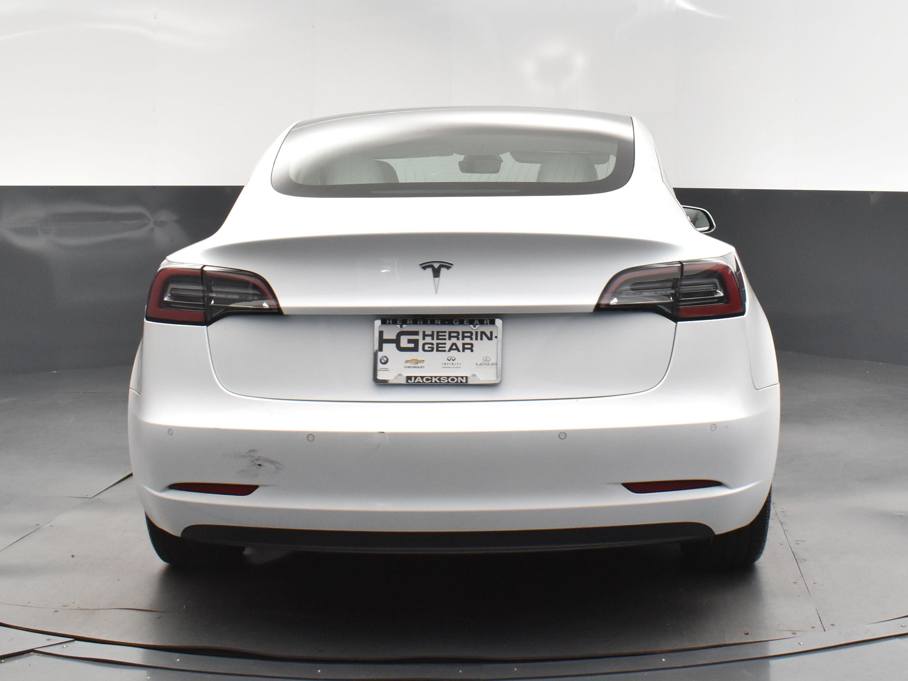2019 Pearl White Multi-Coat Tesla Model 3 RWD Sedan