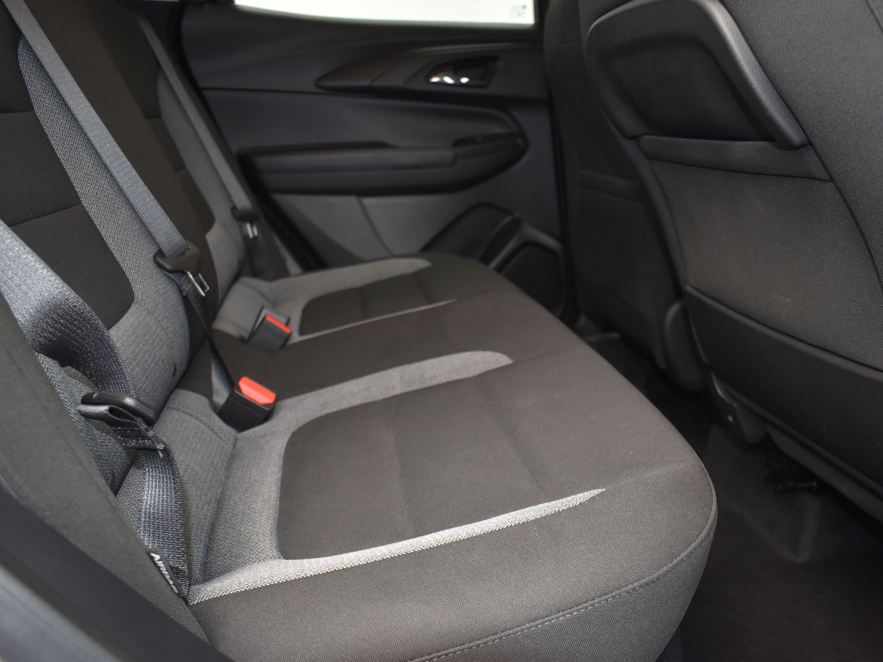 2025 Summit White Chevrolet Trailblazer LS FWD SUV