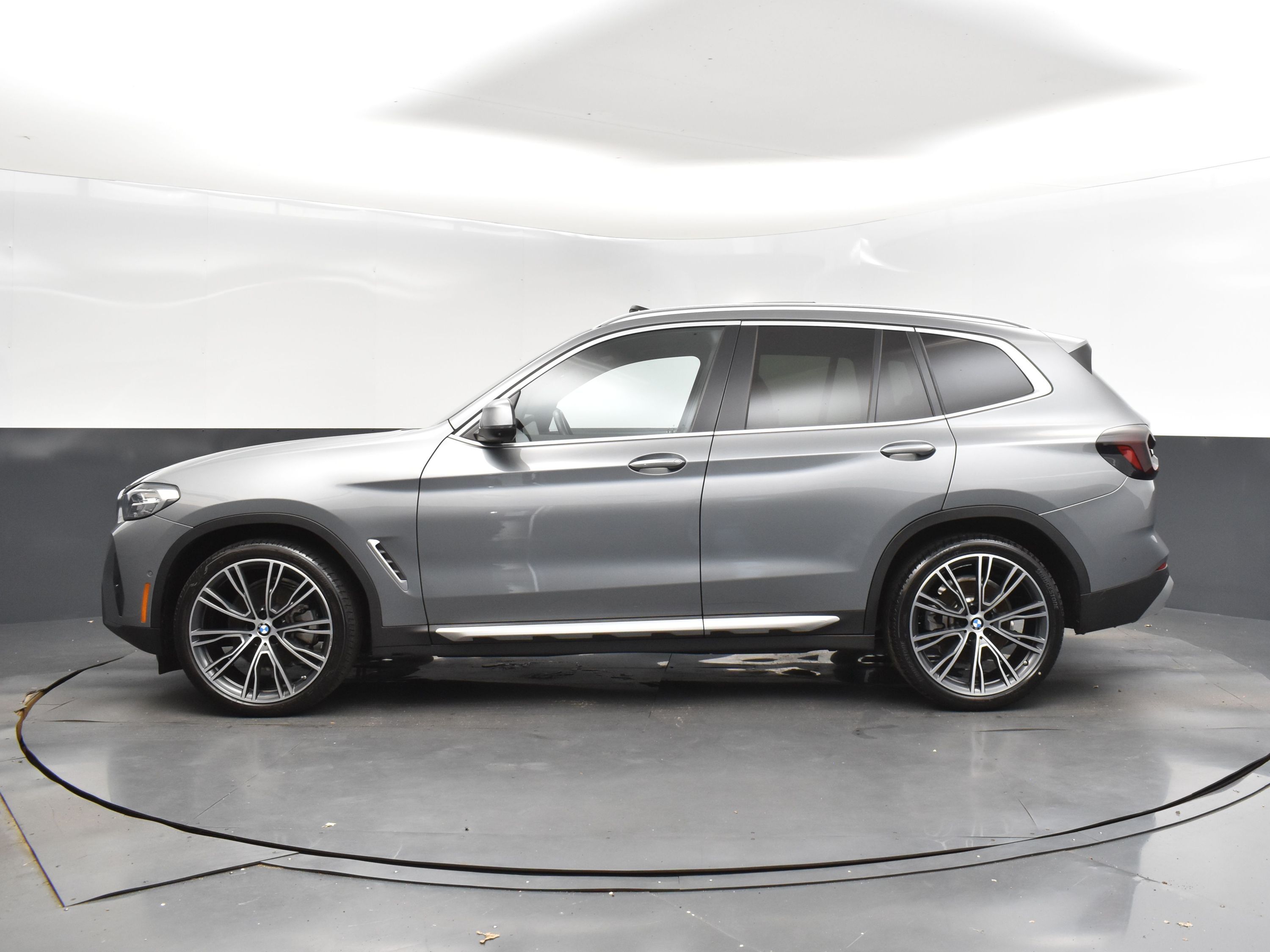 2024 Skyscraper Grey Metallic BMW X3 sDrive30i RWD SUV