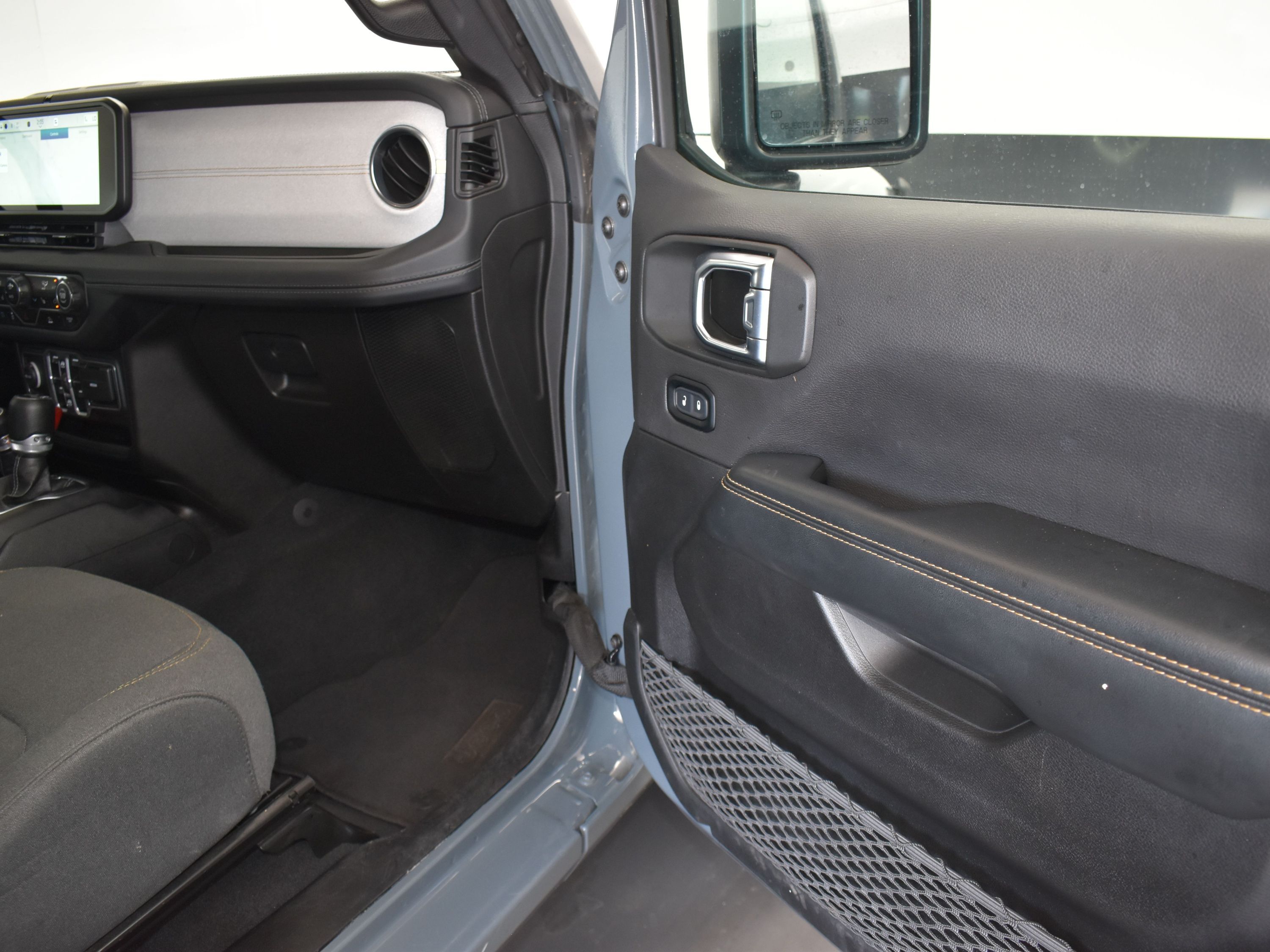 2024 Anvil Clear Coat Jeep Wrangler 4xe Sahara 4xe 4X4 SUV