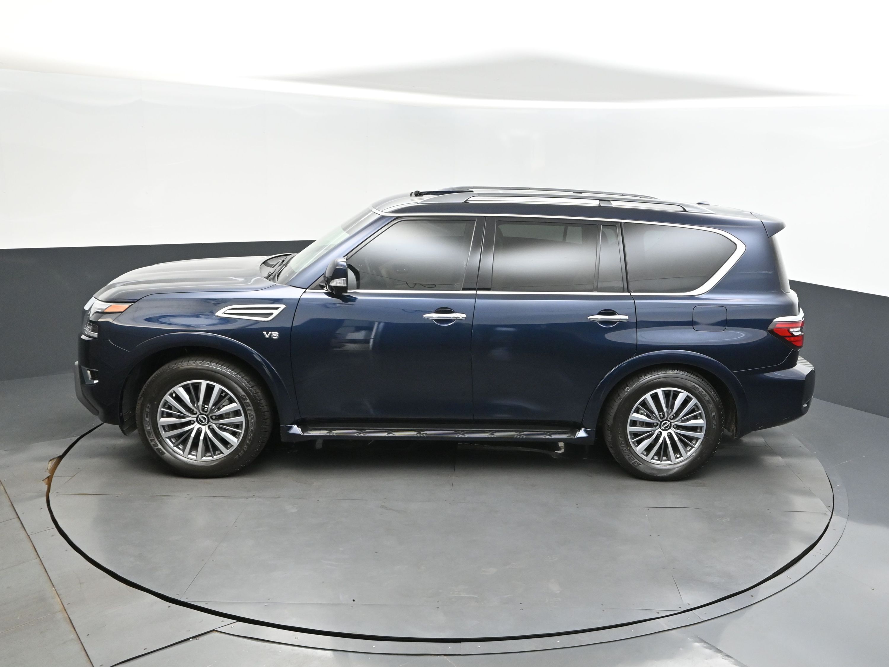 2022 Hermosa Blue Pearl Nissan Armada SL RWD SUV