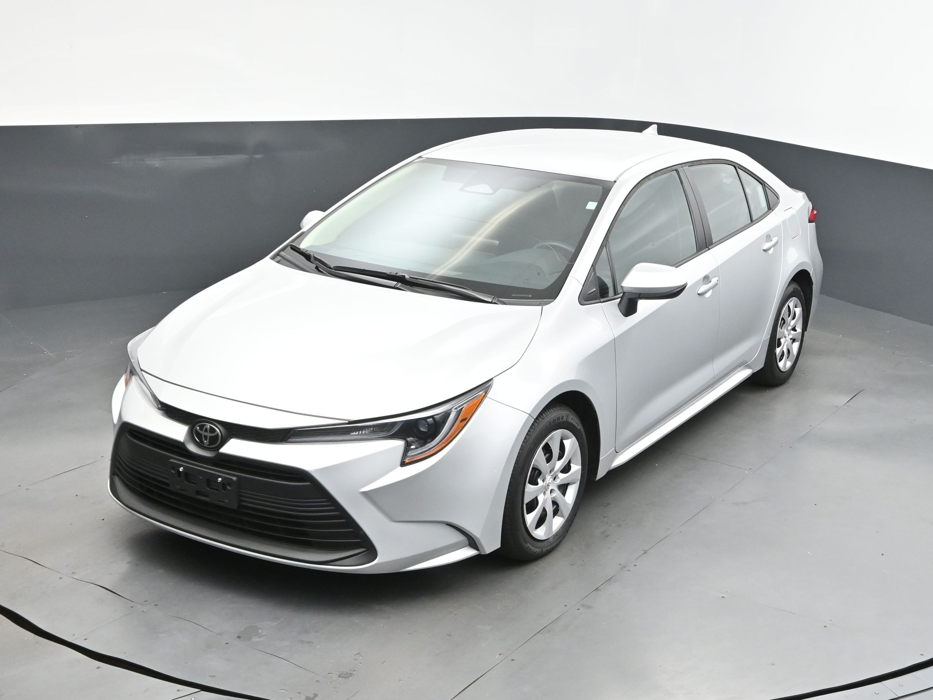 2024 Classic Silver Metallic Toyota Corolla LE FWD Sedan