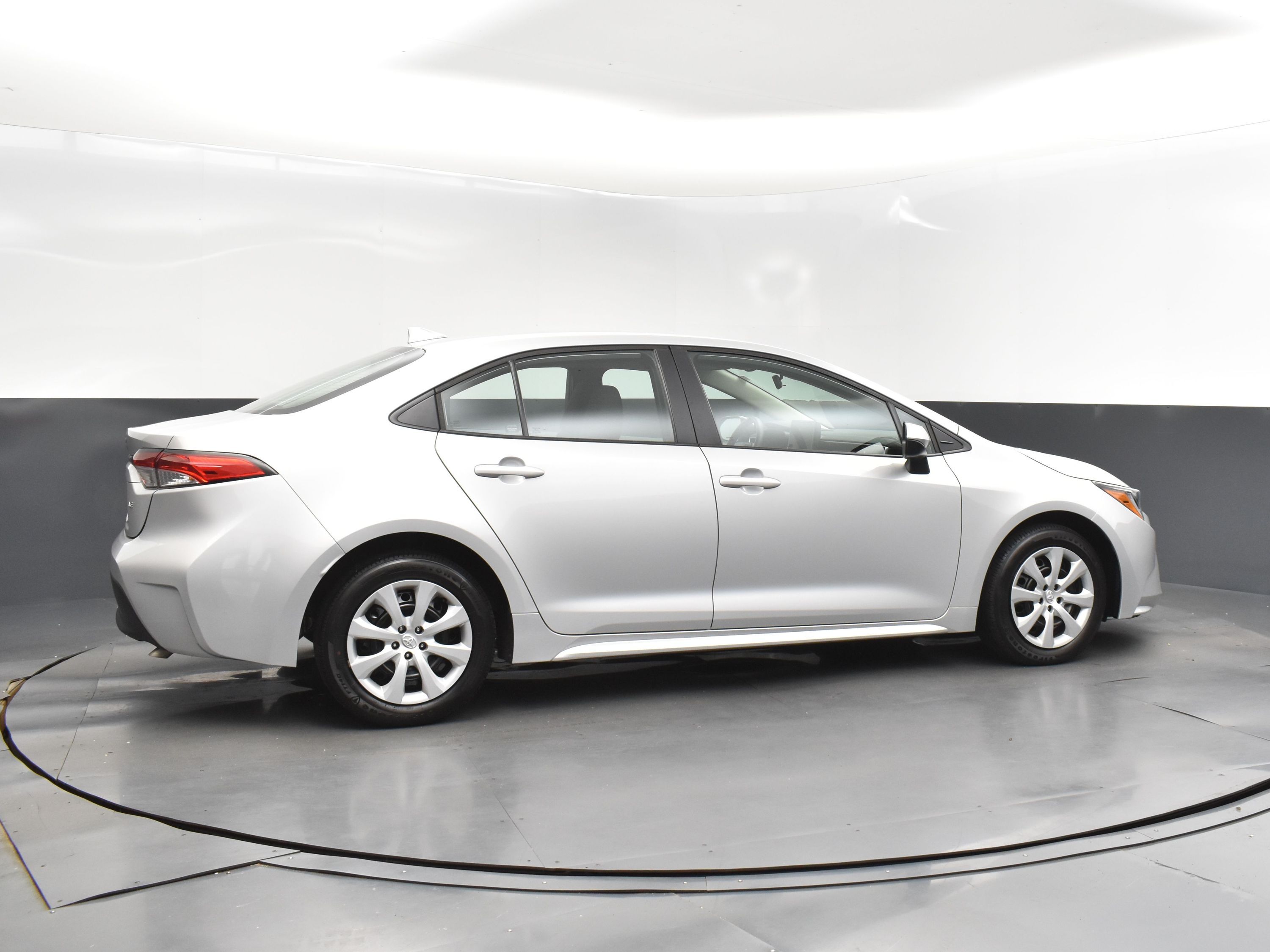 2024 Classic Silver Metallic Toyota Corolla LE FWD Sedan