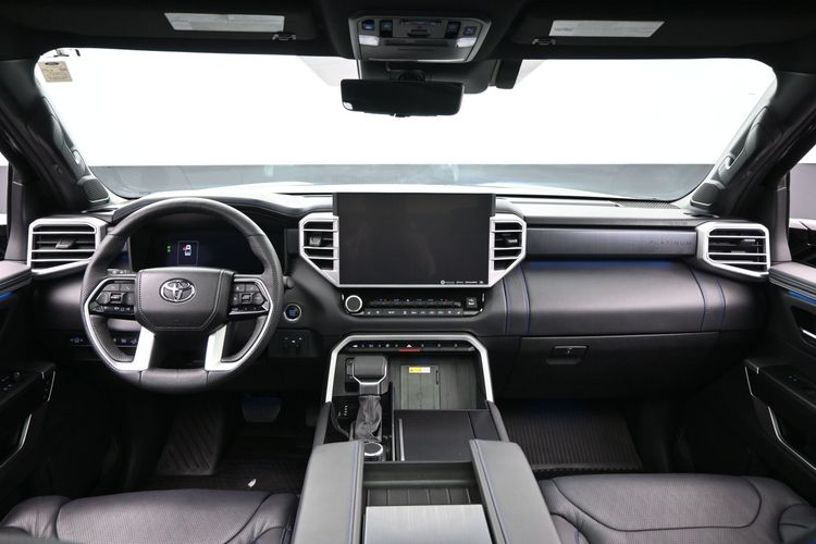 2023 Toyota Tundra Platinum