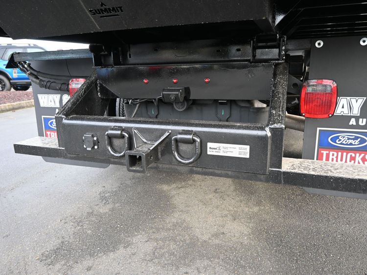 2025 Ford F-550 Chassis XL