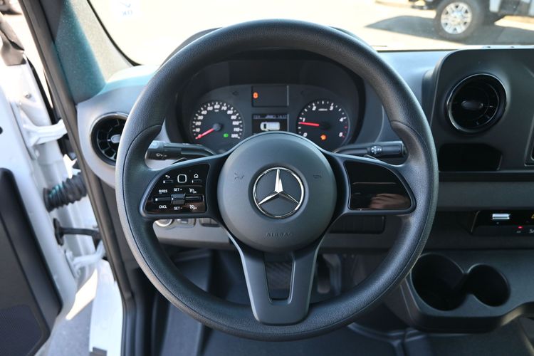 2021 Mercedes-Benz Sprinter 2500 Standard Roof I4 Diesel