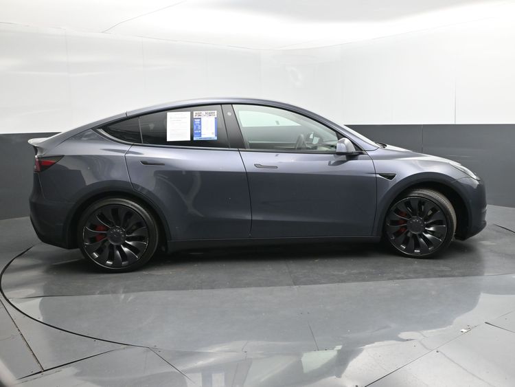 2022 Tesla Model Y Performance Dual Motor All-Wheel Drive