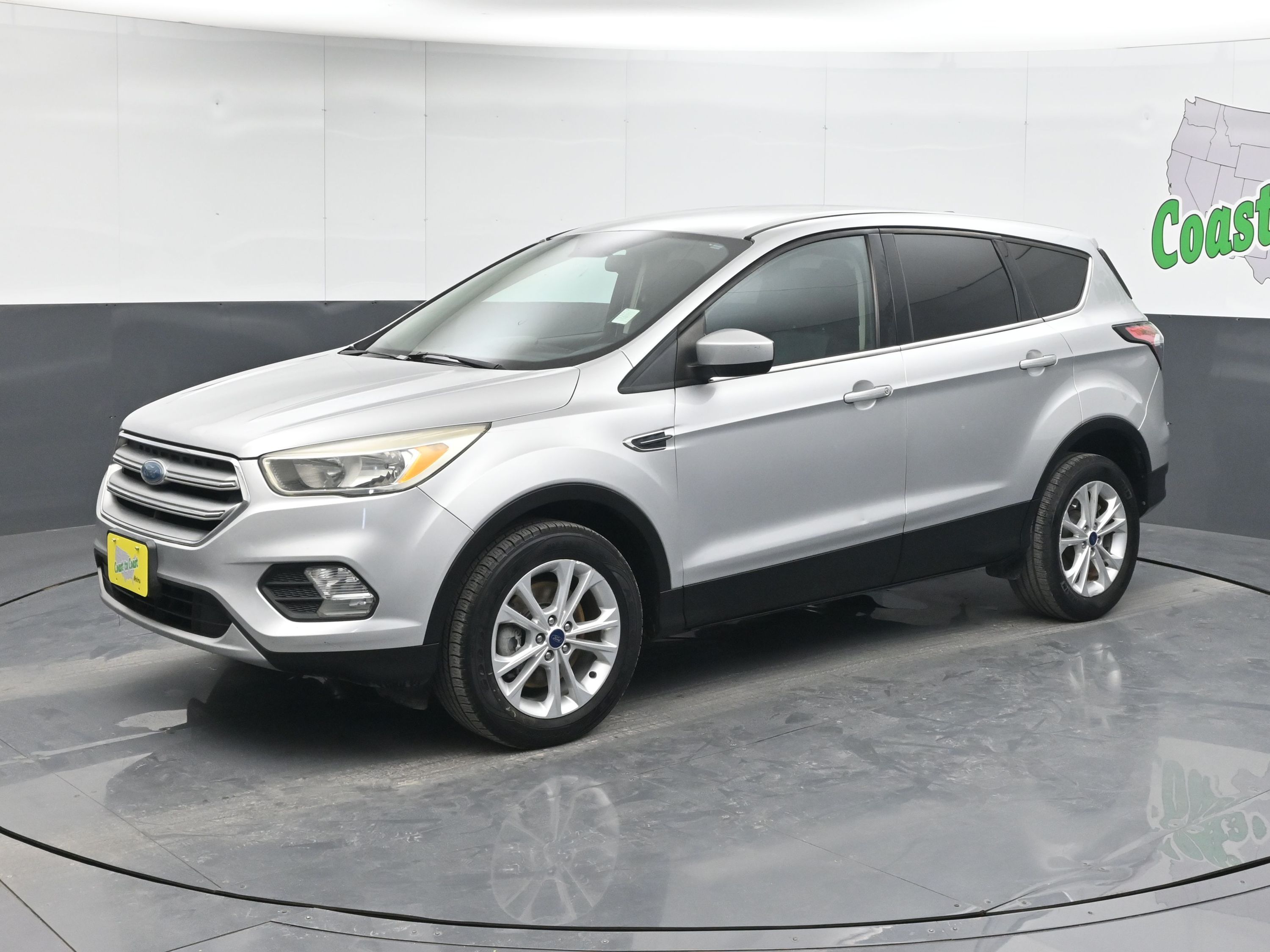 2017 Ford Escape SE's photo