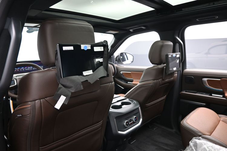 2027 Ford Expedition King Ranch