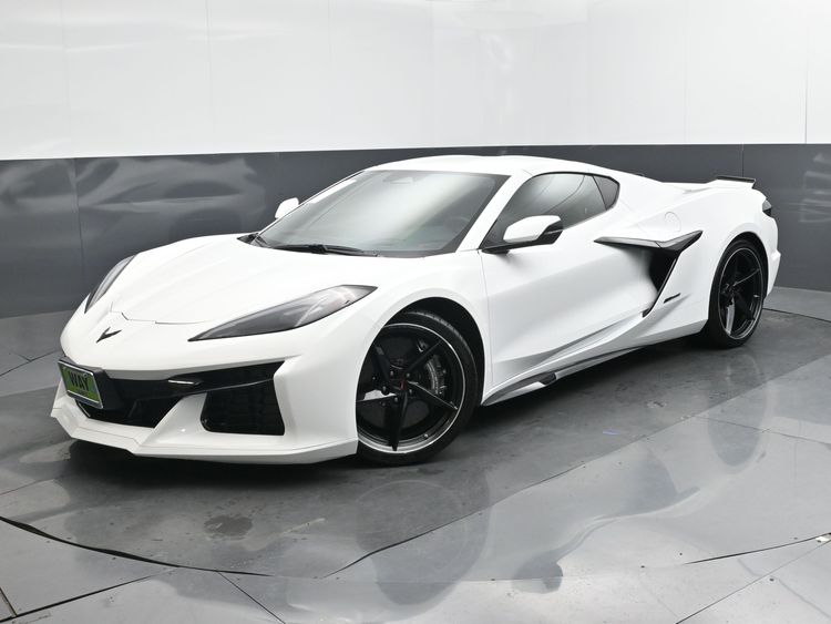 2024 Chevrolet Corvette E-Ray RWD Coupe 3LZ