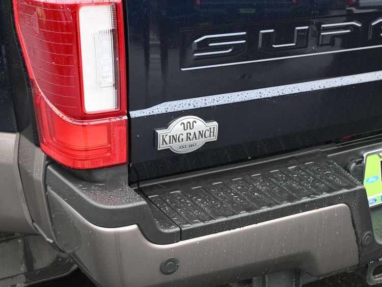 2022 Ford F-450 Super Duty King Ranch